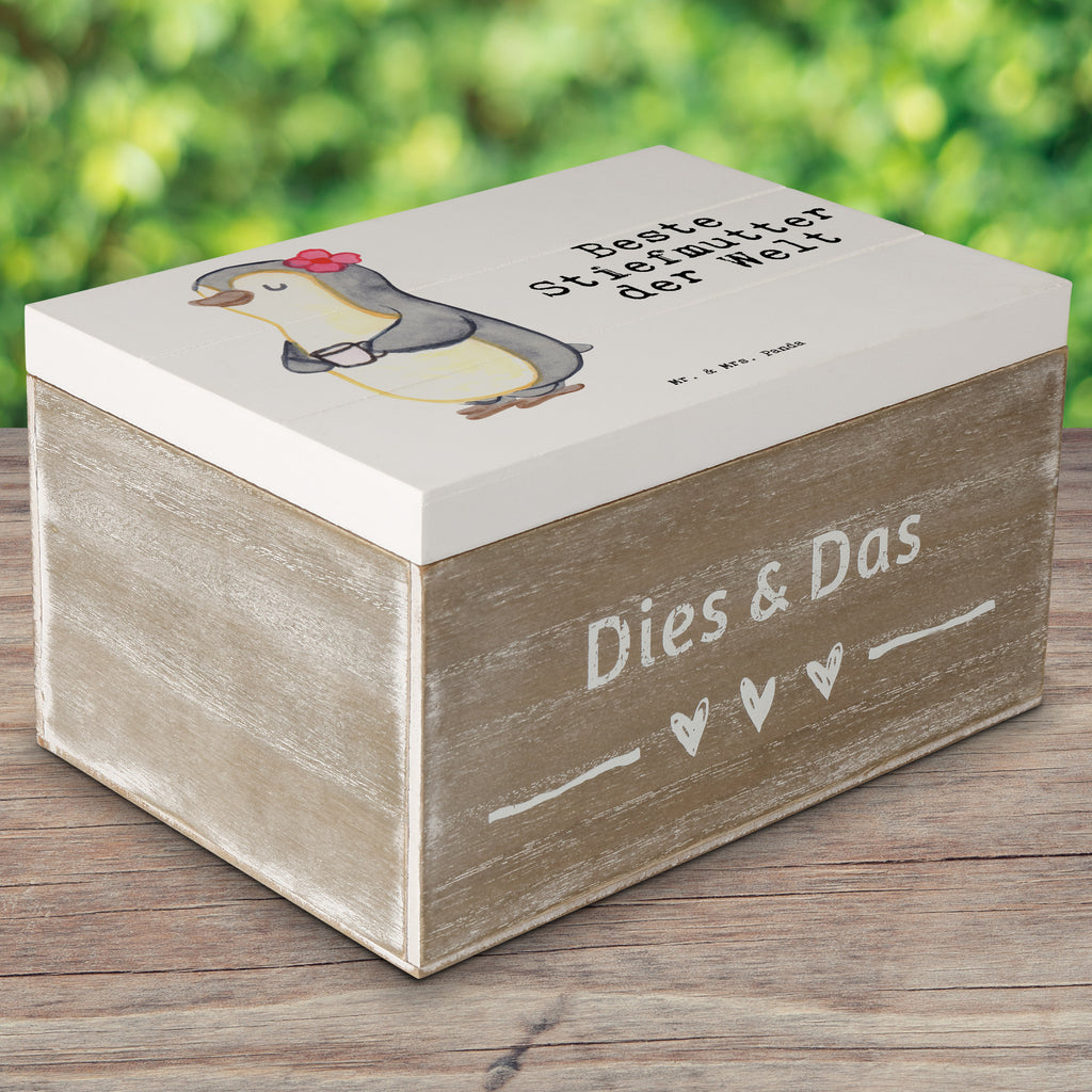 Holzkiste Pinguin Beste Stiefmutter der Welt Stiefmutter, Stief Mutter, Stiefmama, Mami, Mutter, Muttertag, Mutti, Mama, Tochter, Sohn, Dankeschön, Danke, Beste Holzkiste, Kiste, Schatzkiste, Truhe, Schatulle, XXL,  Erinnerungsbox, Erinnerungskiste, Dekokiste, Aufbewahrungsbox  für, Dankeschön, Geschenk, Schenken, Geburtstag, Geburtstagsgeschenk, Geschenkidee, Danke, Bedanken, Mitbringsel, Freude machen, Geschenktipp