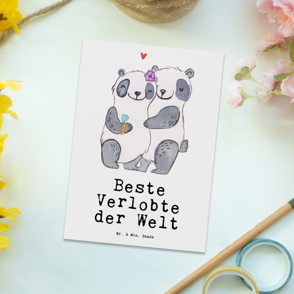 Postkarte Panda Beste Verlobte der Welt Geschenkkarte, Grußkarte, Karte, Einladung, Ansichtskarte, Geburtstagskarte, Einladungskarte, Dankeskarte, für, Dankeschön, Geschenk, Schenken, Geburtstag, Geburtstagsgeschenk, Geschenkidee, Danke, Bedanken, Mitbringsel, Freude machen, Geschenktipp, Verlobte, Verloben, Verlobung, Traumfrau, Frau, Freundin, Ehefrau, Zukünftige, Hochzeit, Ehe