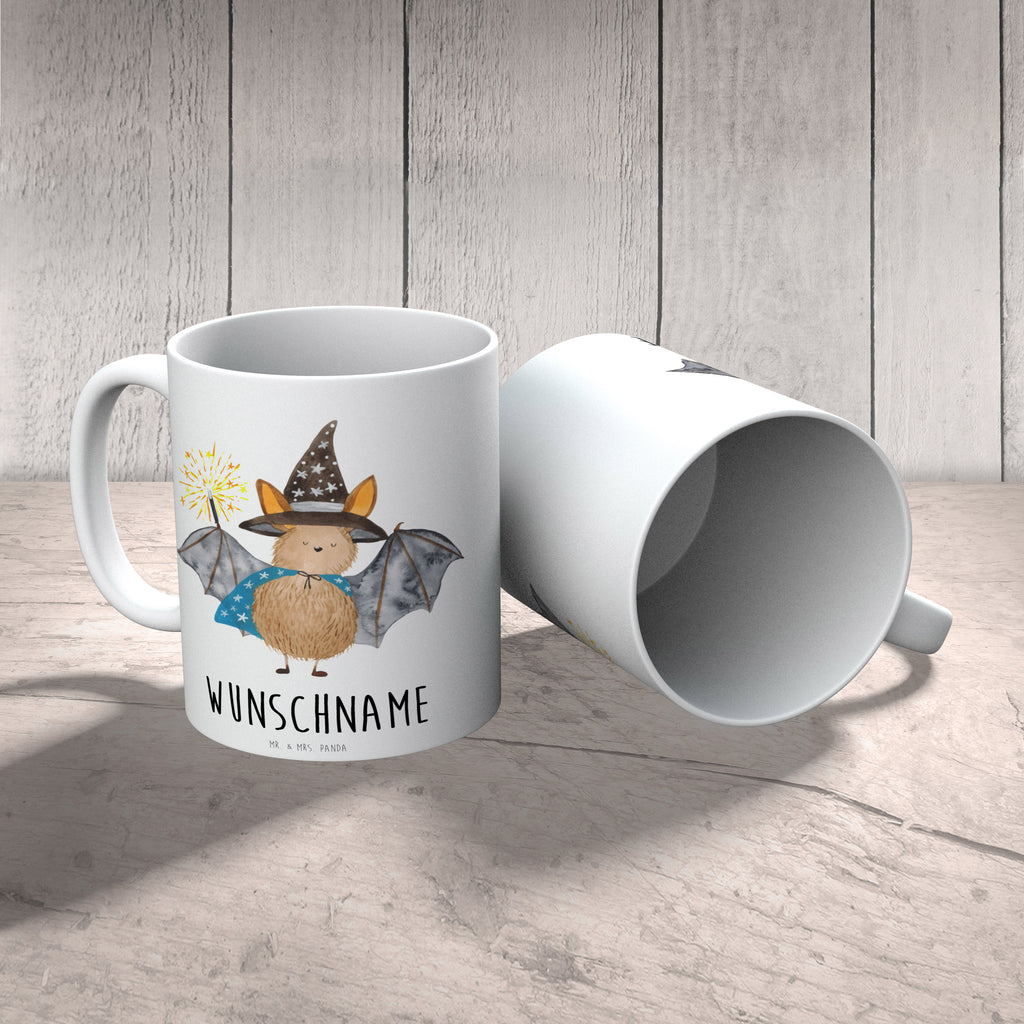 Personalisierte Tasse Fledermaus Zauberer Personalisierte Tasse, Namenstasse, Wunschname, Personalisiert, Tasse, Namen, Drucken, Tasse mit Namen, süße Tiermotive, gute Laune, lustige Sprüche, Tiere, Fledermaus, Fledermäuse, Zauberer, Magier, Frauen, reinsteigern