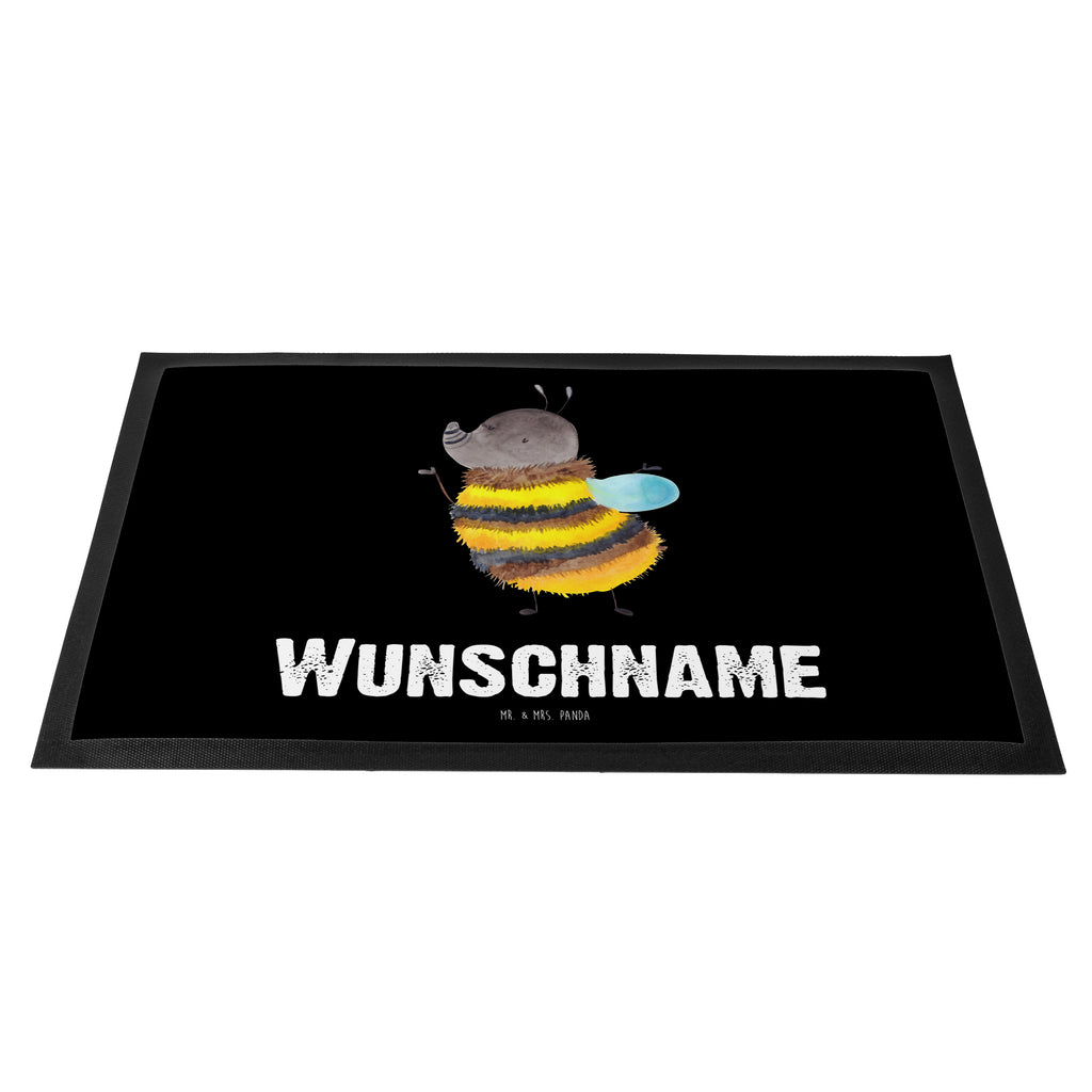 Personalisierte Fußmatte Hummel flauschig Personalisierte Fußmatte, Fußmatte mit Namen, Personalisieruung, Personalisiert, Fußmatte bedrucken, Türvorleger mit Namen, Haustürmatte personalisiert, Namensfussmatte, Wunschnamen, Bedrucken, Türvorleger personalisiert, süße Tiermotive, gute Laune, lustige Sprüche, Tiere, Hummel, Flauschig, Biene, Blume, Natur