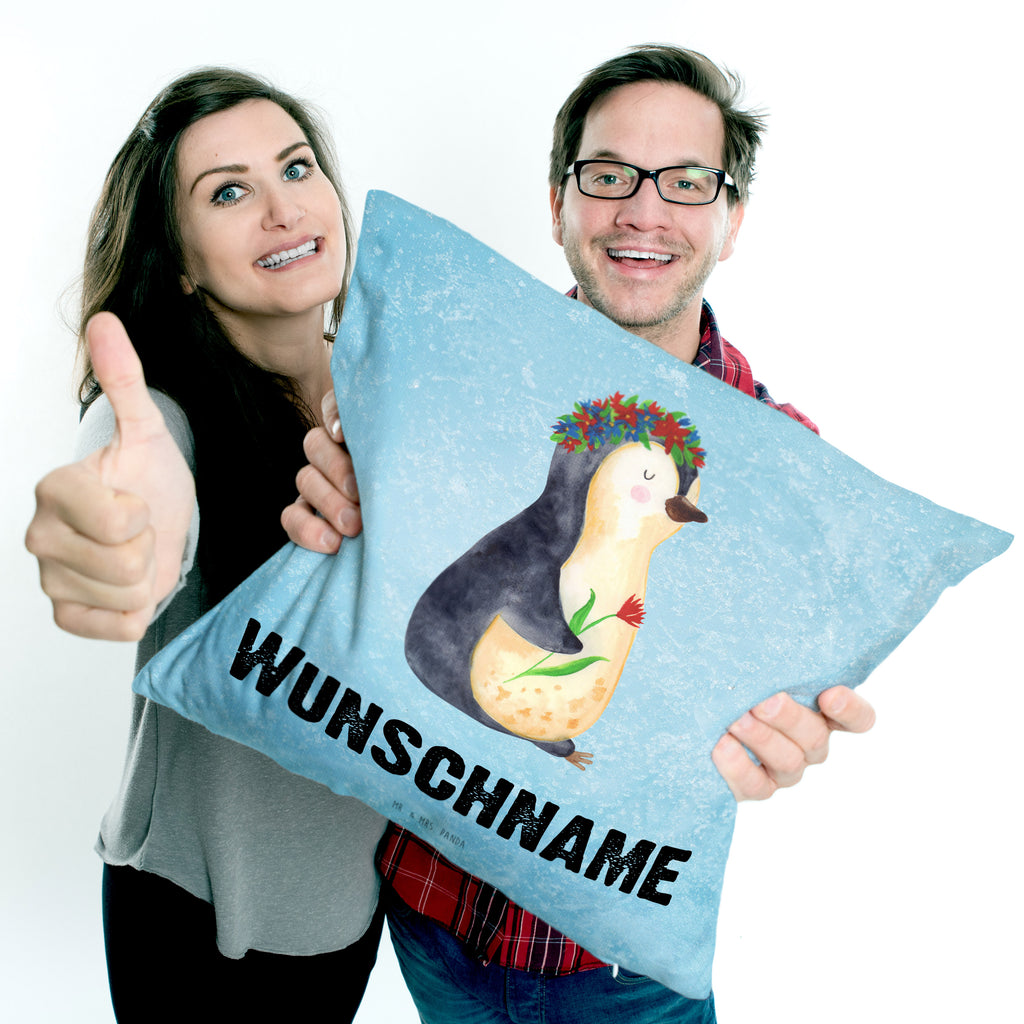Personalisiertes Kissen Pinguin Blumenkranz Kissen, personalisiert, Name, Wunschname, bedrucken, Kopfkissen, Pinguin, Pinguine, Blumenkranz, Universum, Leben, Wünsche, Ziele, Lebensziele, Motivation, Lebenslust, Liebeskummer, Geschenkidee