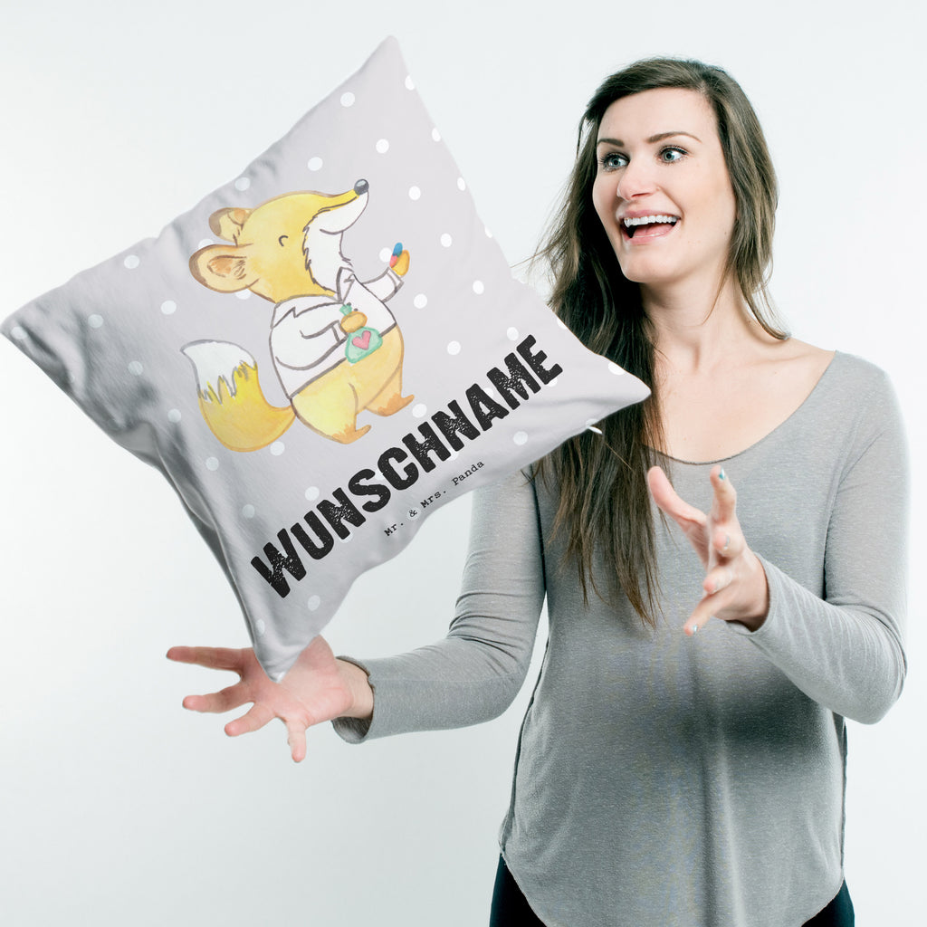 Personalisiertes Kissen Apotheker mit Herz Kissen, personalisiert, Name, Wunschname, bedrucken, Kopfkissen, Beruf, Ausbildung, Jubiläum, Abschied, Rente, Kollege, Kollegin, Geschenk, Schenken, Arbeitskollege, Mitarbeiter, Firma, Danke, Dankeschön, Apotheker, Pharmazie, Staatsexamen, Approbation, Eröffnung Apotheke