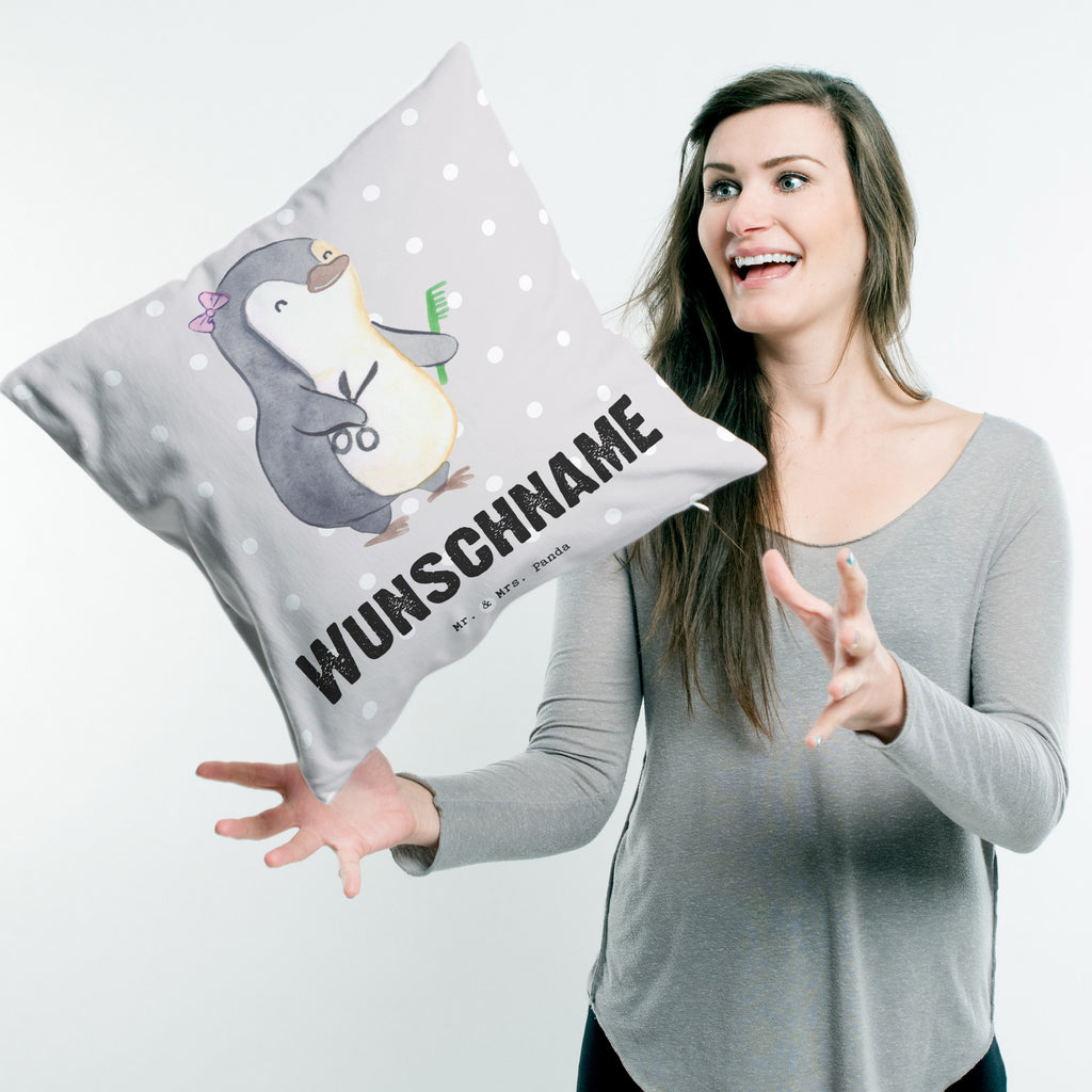 Personalisiertes Kissen Hairstylistin mit Herz Kissen, personalisiert, Name, Wunschname, bedrucken, Kopfkissen, Beruf, Ausbildung, Jubiläum, Abschied, Rente, Kollege, Kollegin, Geschenk, Schenken, Arbeitskollege, Mitarbeiter, Firma, Danke, Dankeschön, Frisörin, Haarstylistin, Hairstylistin, Friseursalon