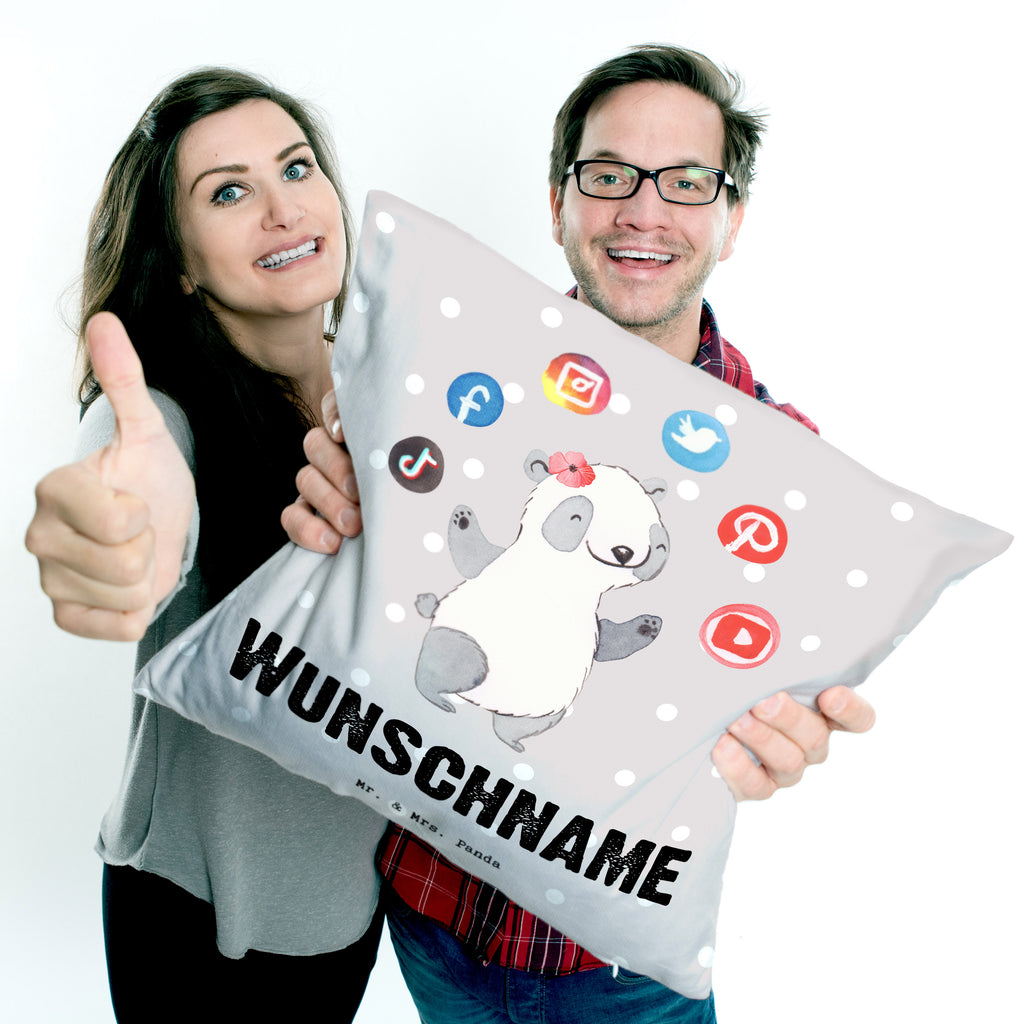 Personalisiertes Kissen PR Managerin mit Herz Kissen, personalisiert, Name, Wunschname, bedrucken, Kopfkissen, Beruf, Ausbildung, Jubiläum, Abschied, Rente, Kollege, Kollegin, Geschenk, Schenken, Arbeitskollege, Mitarbeiter, Firma, Danke, Dankeschön