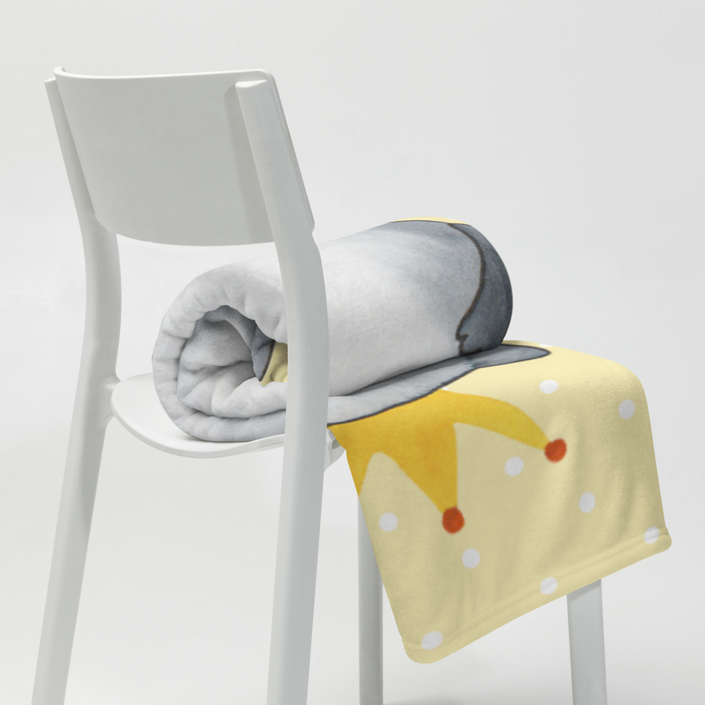Kuscheldecke Katzen Koenig Decke, Wohndecke, Tagesdecke, Wolldecke, Sofadecke, Katze, Katzenmotiv, Katzenfan, Katzendeko, Katzenfreund, Katzenliebhaber, Katzenprodukte, Katzenartikel, Katzenaccessoires, Katzensouvenirs, Katzenliebhaberprodukte, Katzenmotive, Katzen, Kater, Mietze, Cat, Cats, Katzenhalter, Katzenbesitzerin, Haustier, König, Königin, Queen, Familie, Mietzhaus, Wohnung, erste eigenen Wohnung, Umzug, Einzug