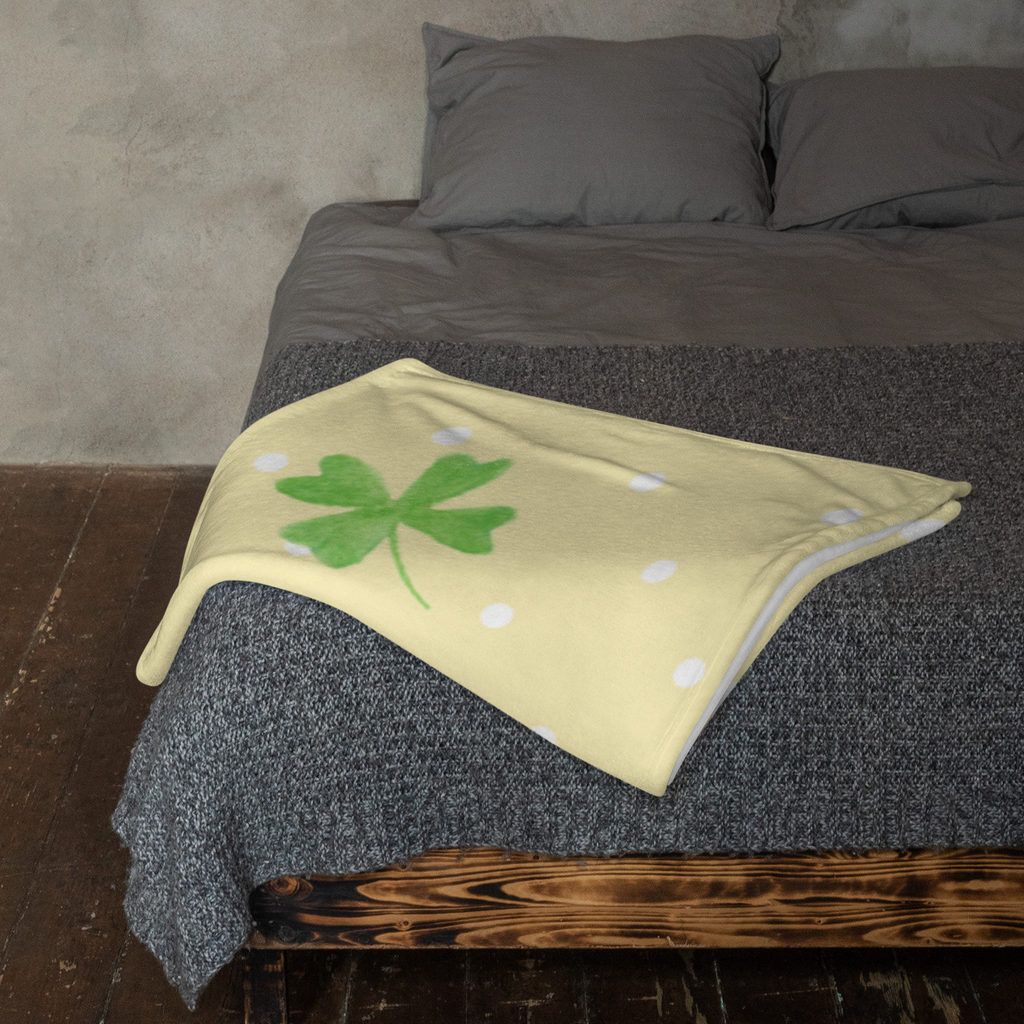Kuscheldecke Hummeln mit Kleeblatt Decke, Wohndecke, Tagesdecke, Wolldecke, Sofadecke, Tiermotive, Gute Laune, lustige Sprüche, Tiere, Hummel, Biene, Spruch positiv, Biene Deko, Spruch schön, glücklich sein, glücklich werden, Spruch fröhlich