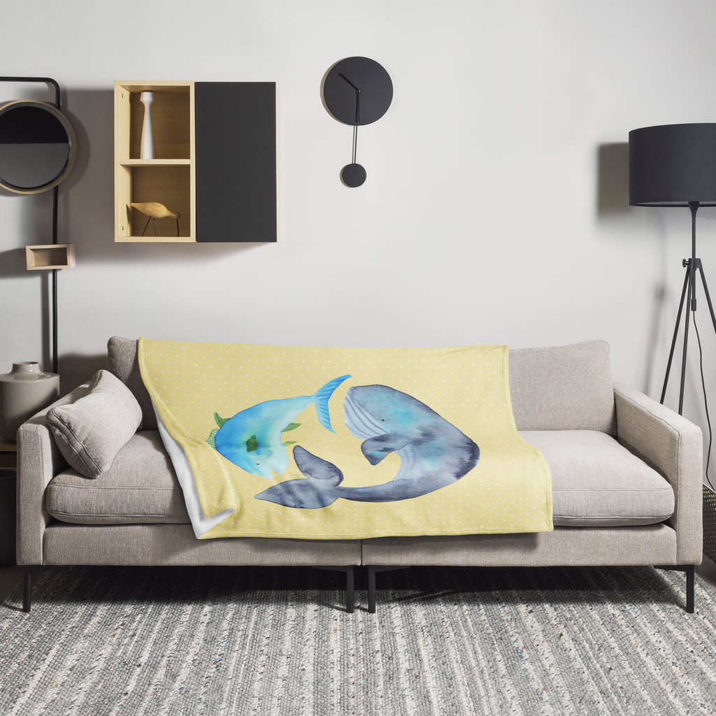 Kuscheldecke Walfisch & Thunfisch Decke, Wohndecke, Tagesdecke, Wolldecke, Sofadecke, Tiermotive, Gute Laune, lustige Sprüche, Tiere, Wal, Wahl, Tunfisch, Wortwitz lustig, Spruch lustig, Flachwitz, Witz, Spruch des Tages, Flachwitz Geschenk