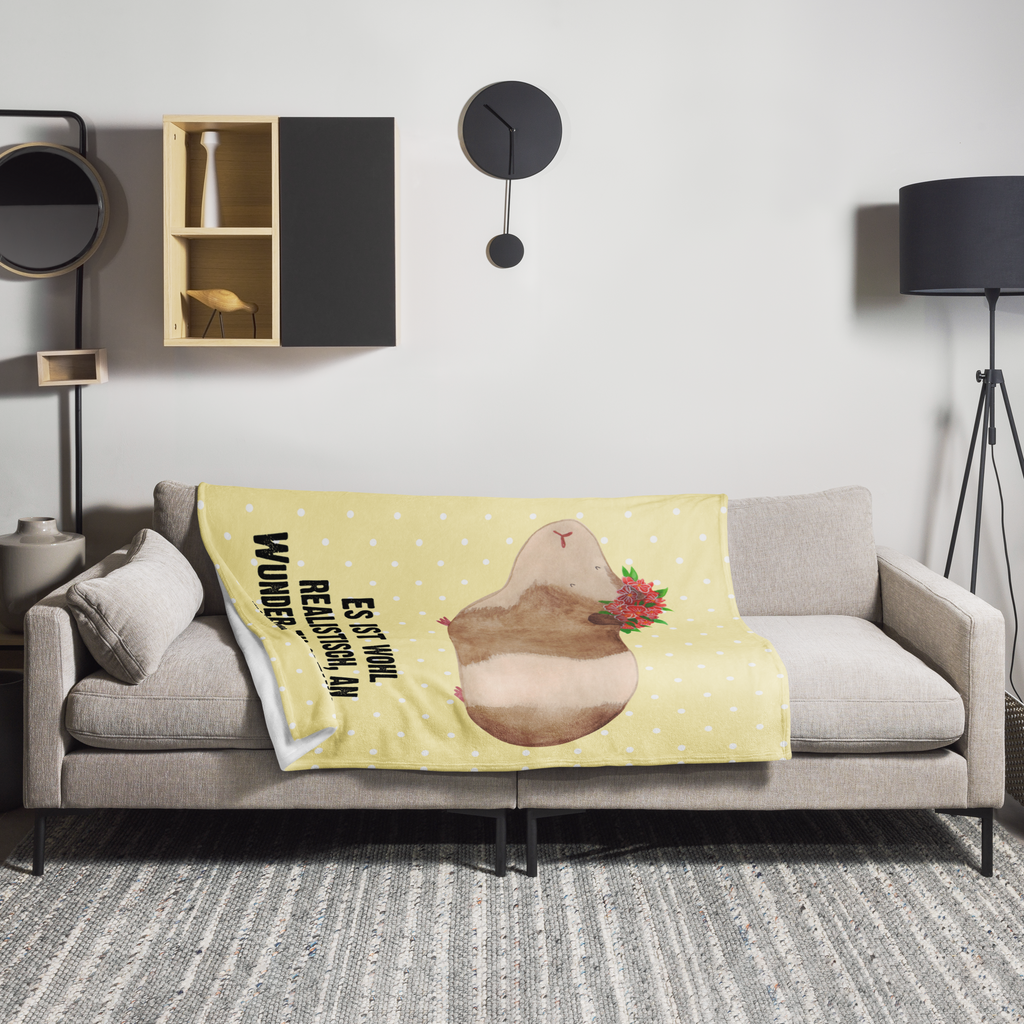 Kuscheldecke Meerschweinchen weise Decke, Wohndecke, Tagesdecke, Wolldecke, Sofadecke, Tiermotive, Gute Laune, lustige Sprüche, Tiere, Meerschweinchen, Meerie, Meeries, Wunder, Blumenkind, Realität, Spruch, Weisheit, Motivation, Wunderland