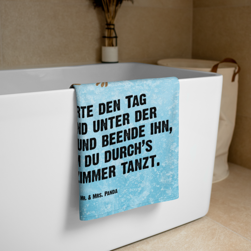 XL Badehandtuch Pinguin duscht Handtuch, Badetuch, Duschtuch, Strandtuch, Saunatuch, Pinguin, Pinguine, Dusche, duschen, Lebensmotto, Motivation, Neustart, Neuanfang, glücklich sein