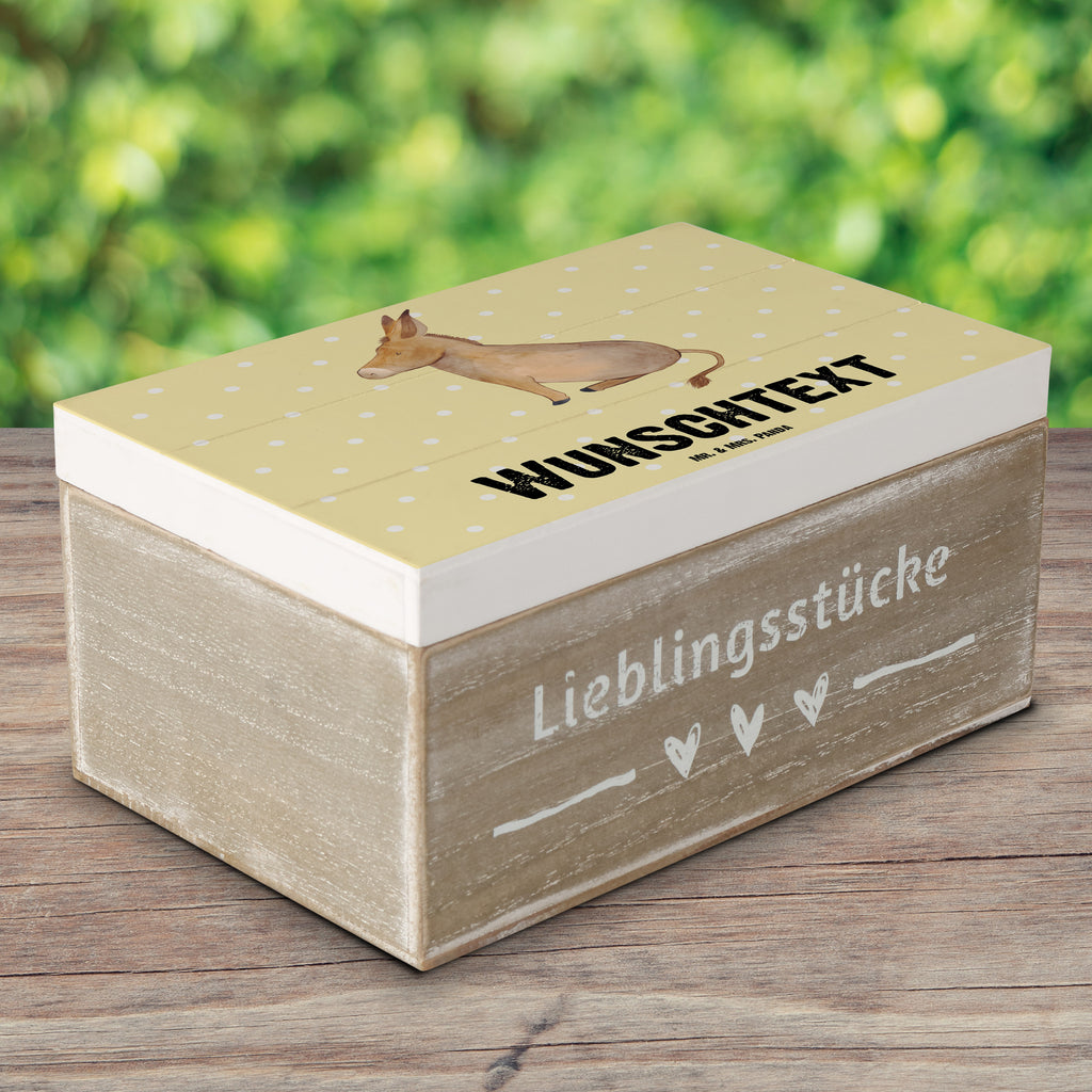 Personalisierte Holzkiste Esel Holzkiste mit Namen, Kiste mit Namen, Schatzkiste mit Namen, Truhe mit Namen, Schatulle mit Namen, Erinnerungsbox mit Namen, Erinnerungskiste, mit Namen, Dekokiste mit Namen, Aufbewahrungsbox mit Namen, Holzkiste Personalisiert, Kiste Personalisiert, Schatzkiste Personalisiert, Truhe Personalisiert, Schatulle Personalisiert, Erinnerungsbox Personalisiert, Erinnerungskiste Personalisiert, Dekokiste Personalisiert, Aufbewahrungsbox Personalisiert, Tiermotive, Gute Laune, lustige Sprüche, Tiere, Esel, Weisheit, Lebensmut, Lebensglück, Ziel, Lebensziel, Mut, erfolg, tapferkeit, positive gedanken, zuversicht