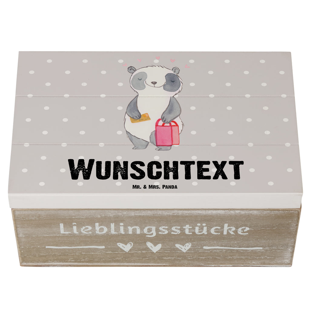Personalisierte Holzkiste Panda Bester Shoppingpartner der Welt Holzkiste mit Namen, Kiste mit Namen, Schatzkiste mit Namen, Truhe mit Namen, Schatulle mit Namen, Erinnerungsbox mit Namen, Erinnerungskiste, mit Namen, Dekokiste mit Namen, Aufbewahrungsbox mit Namen, Holzkiste Personalisiert, Kiste Personalisiert, Schatzkiste Personalisiert, Truhe Personalisiert, Schatulle Personalisiert, Erinnerungsbox Personalisiert, Erinnerungskiste Personalisiert, Dekokiste Personalisiert, Aufbewahrungsbox Personalisiert, für, Dankeschön, Geschenk, Schenken, Geburtstag, Geburtstagsgeschenk, Geschenkidee, Danke, Bedanken, Mitbringsel, Freude machen, Geschenktipp, Shoppingpartner, Shoppen, Begleitung, Partner, Freundin, Freund, bff, Shopping, Einkaufen, Shopping-Queen, Queen, Bester