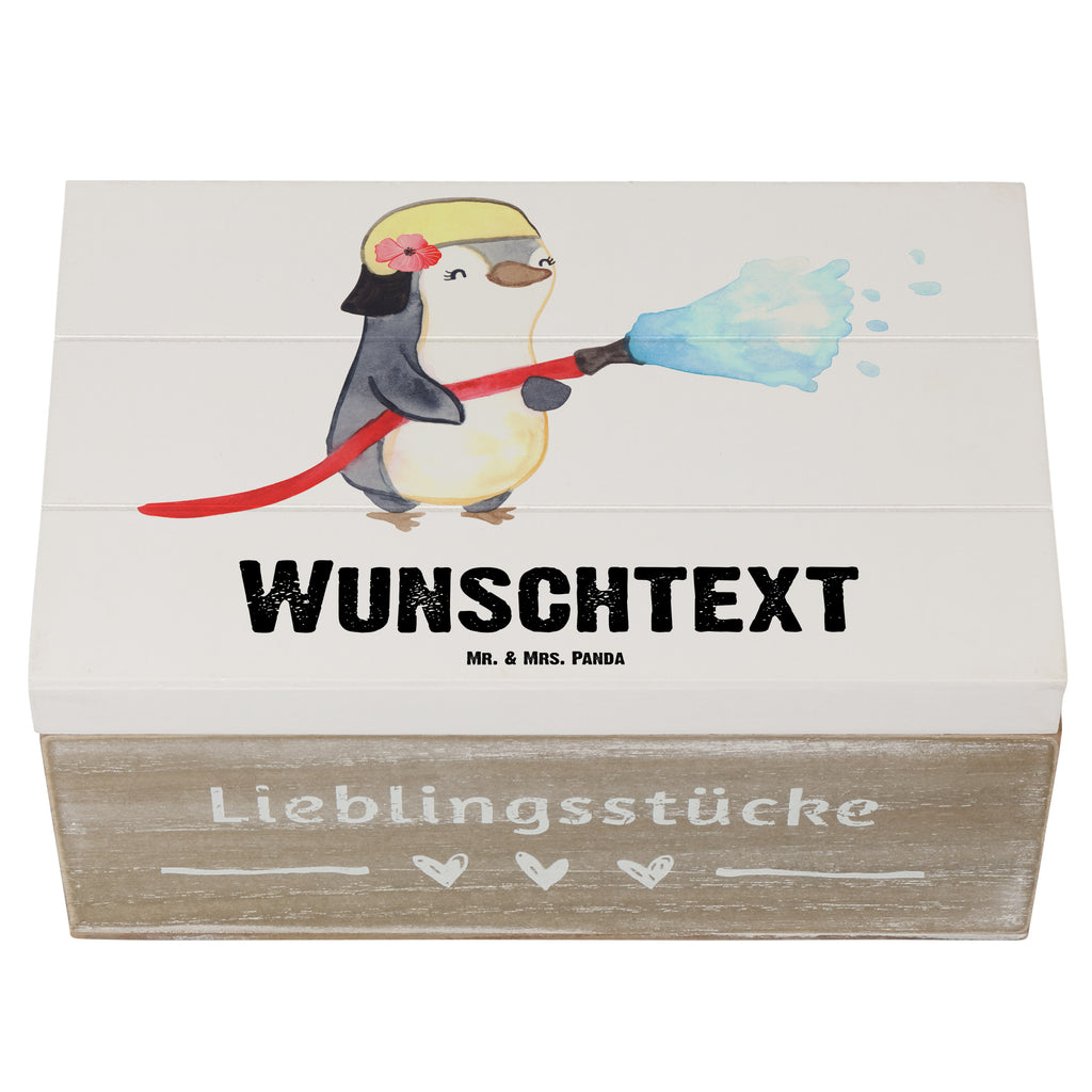 Personalisierte Holzkiste Feuerwehrfrau mit Herz Holzkiste mit Namen, Kiste mit Namen, Schatzkiste mit Namen, Truhe mit Namen, Schatulle mit Namen, Erinnerungsbox mit Namen, Erinnerungskiste, mit Namen, Dekokiste mit Namen, Aufbewahrungsbox mit Namen, Holzkiste Personalisiert, Kiste Personalisiert, Schatzkiste Personalisiert, Truhe Personalisiert, Schatulle Personalisiert, Erinnerungsbox Personalisiert, Erinnerungskiste Personalisiert, Dekokiste Personalisiert, Aufbewahrungsbox Personalisiert, Beruf, Ausbildung, Jubiläum, Abschied, Rente, Kollege, Kollegin, Geschenk, Schenken, Arbeitskollege, Mitarbeiter, Firma, Danke, Dankeschön, Feuerwehrfrau, Feuerwehrhauptfrau, Brandschutz, Feuerwehr, freiwillige Feuerwehr