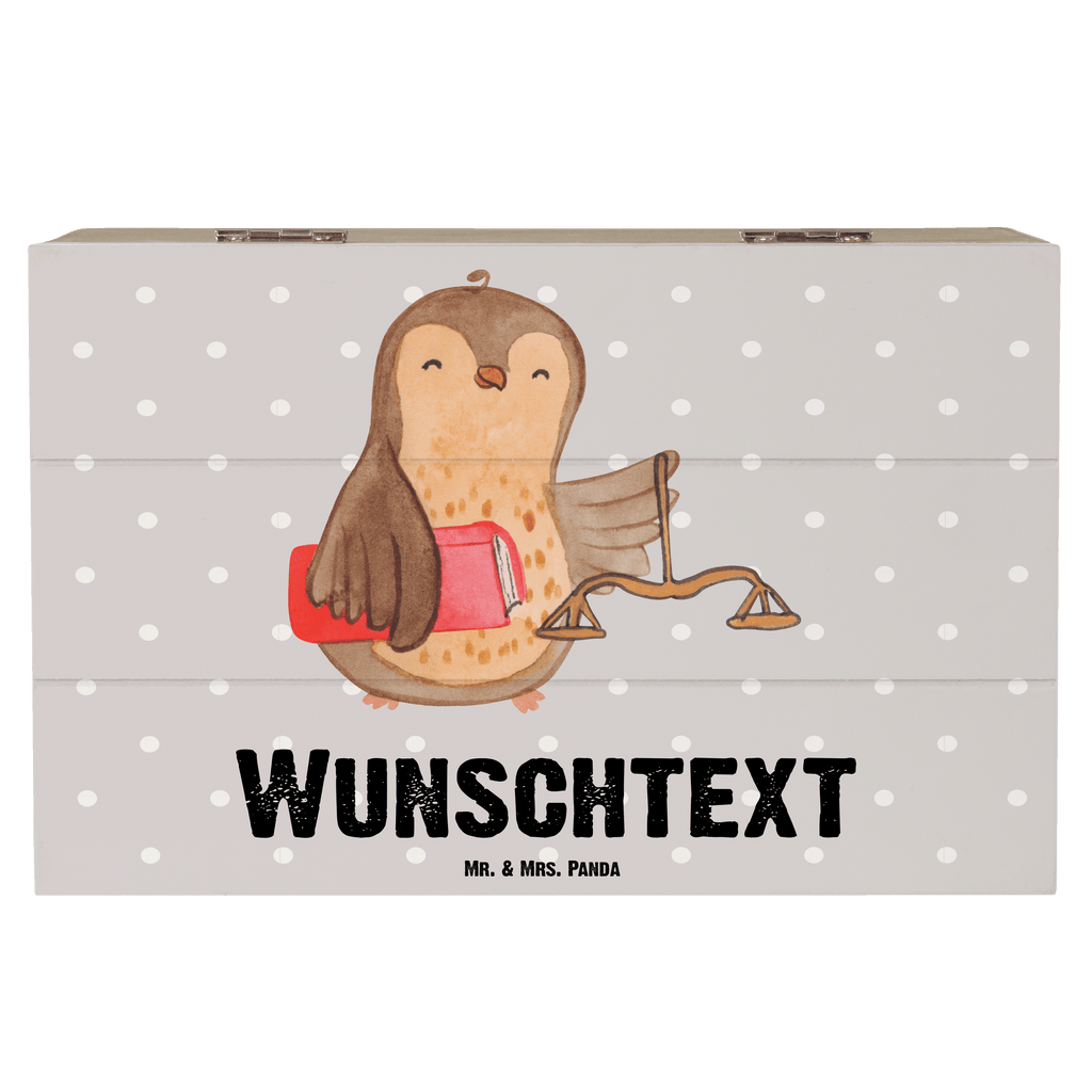 Personalisierte Holzkiste Jurist mit Herz Holzkiste mit Namen, Kiste mit Namen, Schatzkiste mit Namen, Truhe mit Namen, Schatulle mit Namen, Erinnerungsbox mit Namen, Erinnerungskiste, mit Namen, Dekokiste mit Namen, Aufbewahrungsbox mit Namen, Holzkiste Personalisiert, Kiste Personalisiert, Schatzkiste Personalisiert, Truhe Personalisiert, Schatulle Personalisiert, Erinnerungsbox Personalisiert, Erinnerungskiste Personalisiert, Dekokiste Personalisiert, Aufbewahrungsbox Personalisiert, Beruf, Ausbildung, Jubiläum, Abschied, Rente, Kollege, Kollegin, Geschenk, Schenken, Arbeitskollege, Mitarbeiter, Firma, Danke, Dankeschön, Jurist, Anwalt, Jura Studium, Master of laws, Staatsexamen, Jurastudent, Anwaltskanzlei
