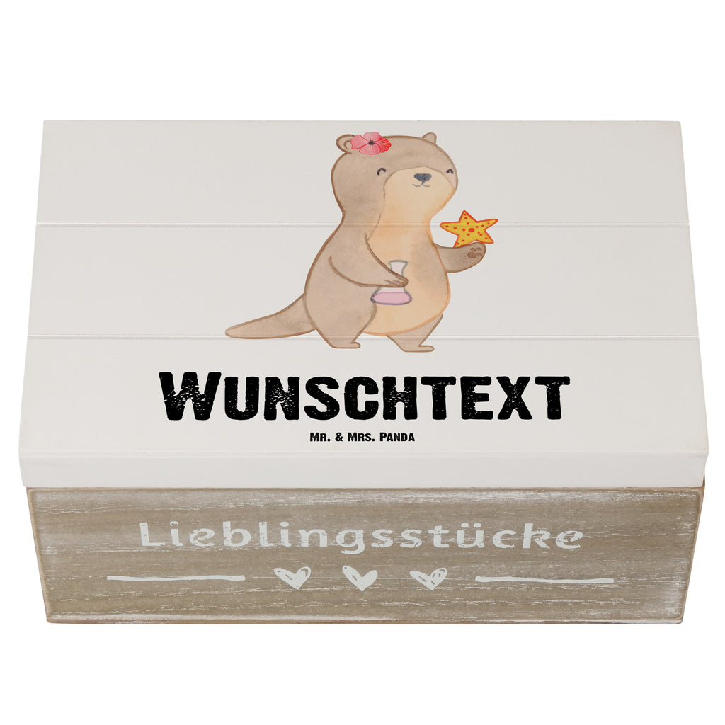 Personalisierte Holzkiste Ozeanografin mit Herz Holzkiste mit Namen, Kiste mit Namen, Schatzkiste mit Namen, Truhe mit Namen, Schatulle mit Namen, Erinnerungsbox mit Namen, Erinnerungskiste, mit Namen, Dekokiste mit Namen, Aufbewahrungsbox mit Namen, Holzkiste Personalisiert, Kiste Personalisiert, Schatzkiste Personalisiert, Truhe Personalisiert, Schatulle Personalisiert, Erinnerungsbox Personalisiert, Erinnerungskiste Personalisiert, Dekokiste Personalisiert, Aufbewahrungsbox Personalisiert, Beruf, Ausbildung, Jubiläum, Abschied, Rente, Kollege, Kollegin, Geschenk, Schenken, Arbeitskollege, Mitarbeiter, Firma, Danke, Dankeschön, Ozeanografin, Meeresbiologe, Meereskundler, Naturwissenschaftler, Meeresforscher, maritime Forschung, Studium