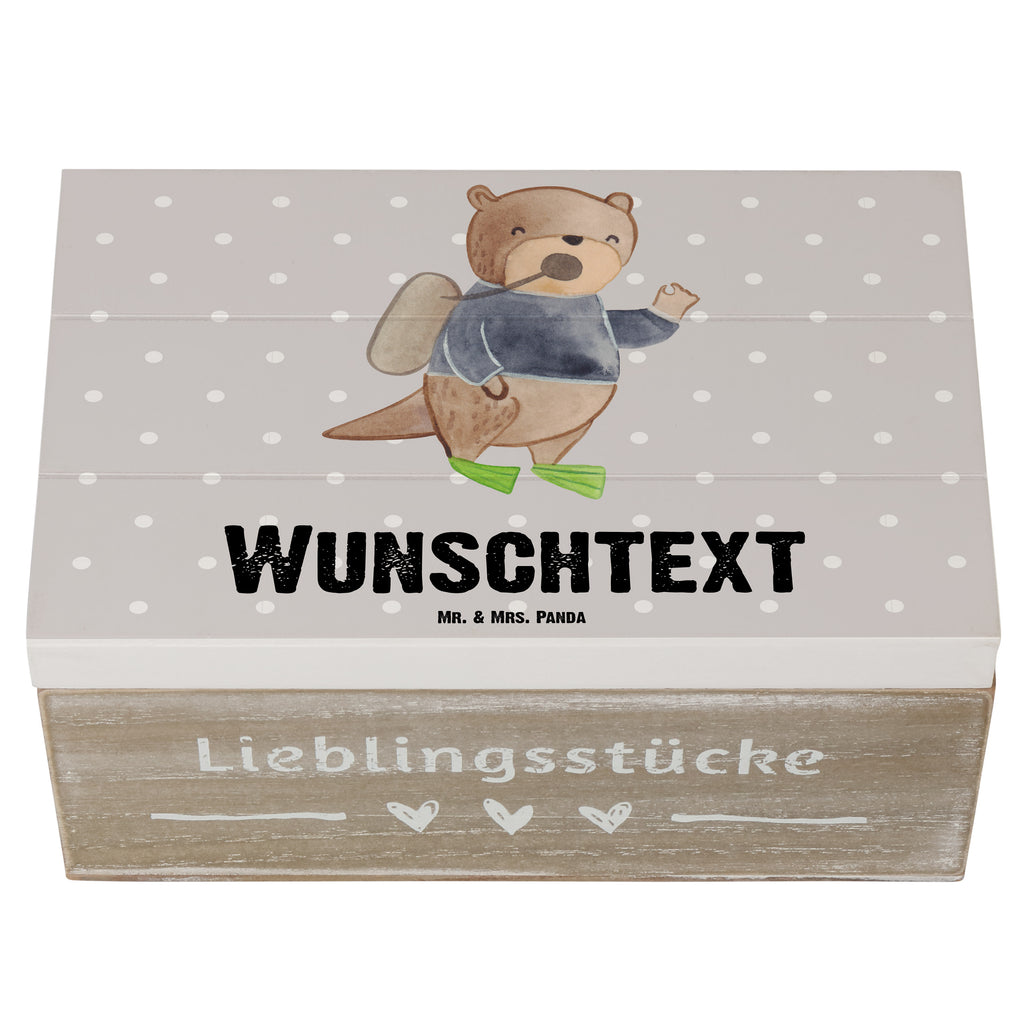 Personalisierte Holzkiste Tauchlehrer mit Herz Holzkiste mit Namen, Kiste mit Namen, Schatzkiste mit Namen, Truhe mit Namen, Schatulle mit Namen, Erinnerungsbox mit Namen, Erinnerungskiste, mit Namen, Dekokiste mit Namen, Aufbewahrungsbox mit Namen, Holzkiste Personalisiert, Kiste Personalisiert, Schatzkiste Personalisiert, Truhe Personalisiert, Schatulle Personalisiert, Erinnerungsbox Personalisiert, Erinnerungskiste Personalisiert, Dekokiste Personalisiert, Aufbewahrungsbox Personalisiert, Beruf, Ausbildung, Jubiläum, Abschied, Rente, Kollege, Kollegin, Geschenk, Schenken, Arbeitskollege, Mitarbeiter, Firma, Danke, Dankeschön