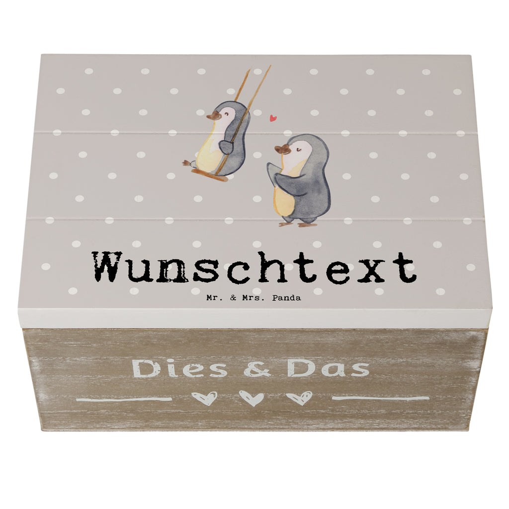 Personalisierte Holzkiste Pinguin Beste Omi der Welt Holzkiste mit Namen, Kiste mit Namen, Schatzkiste mit Namen, Truhe mit Namen, Schatulle mit Namen, Erinnerungsbox mit Namen, Erinnerungskiste, mit Namen, Dekokiste mit Namen, Aufbewahrungsbox mit Namen, Holzkiste Personalisiert, Kiste Personalisiert, Schatzkiste Personalisiert, Truhe Personalisiert, Schatulle Personalisiert, Erinnerungsbox Personalisiert, Erinnerungskiste Personalisiert, Dekokiste Personalisiert, Aufbewahrungsbox Personalisiert, für, Dankeschön, Geschenk, Schenken, Geburtstag, Geburtstagsgeschenk, Geschenkidee, Danke, Bedanken, Mitbringsel, Freude machen, Geschenktipp, Großmutter, Oma, Omi, Großpapa, Großmama, Enkel, Enkelin, Enkelkind, Kleinigkeit, Ommi, Omma, Bester