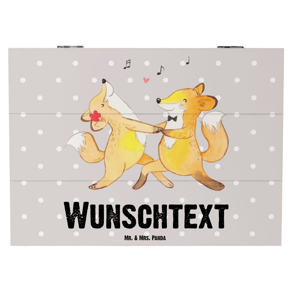 Personalisierte Holzkiste Fuchs Beste Eltern der Welt Holzkiste mit Namen, Kiste mit Namen, Schatzkiste mit Namen, Truhe mit Namen, Schatulle mit Namen, Erinnerungsbox mit Namen, Erinnerungskiste, mit Namen, Dekokiste mit Namen, Aufbewahrungsbox mit Namen, Holzkiste Personalisiert, Kiste Personalisiert, Schatzkiste Personalisiert, Truhe Personalisiert, Schatulle Personalisiert, Erinnerungsbox Personalisiert, Erinnerungskiste Personalisiert, Dekokiste Personalisiert, Aufbewahrungsbox Personalisiert, für, Dankeschön, Geschenk, Schenken, Geburtstag, Geburtstagsgeschenk, Geschenkidee, Danke, Bedanken, Mitbringsel, Freude machen, Geschenktipp, Eltern, Mama, Papa, Erzeuger, Mami, Papi, Familie, Elternpaar, Mama und Papa