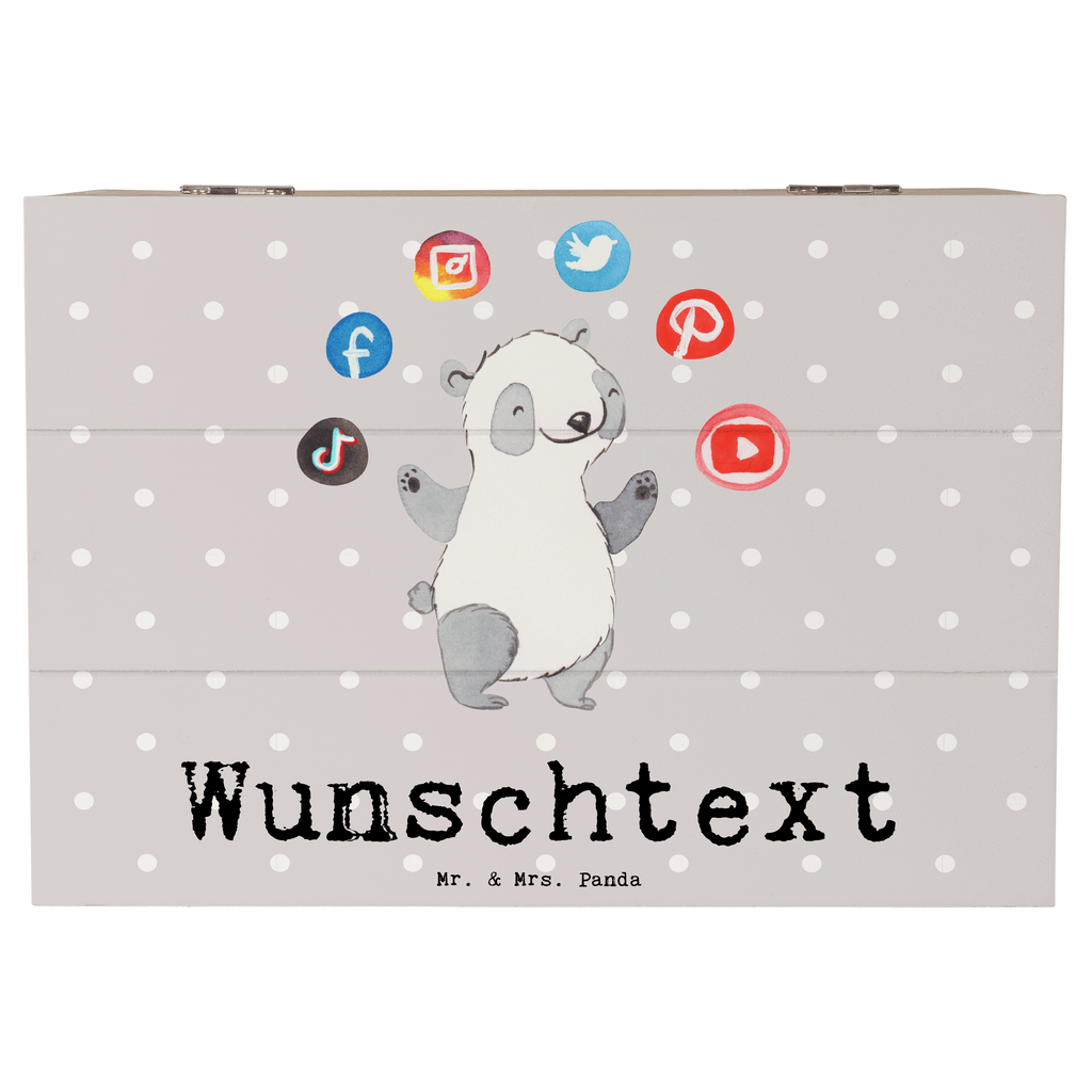 Personalisierte Holzkiste Paketzusteller mit Herz Holzkiste mit Namen, Kiste mit Namen, Schatzkiste mit Namen, Truhe mit Namen, Schatulle mit Namen, Erinnerungsbox mit Namen, Erinnerungskiste, mit Namen, Dekokiste mit Namen, Aufbewahrungsbox mit Namen, Holzkiste Personalisiert, Kiste Personalisiert, Schatzkiste Personalisiert, Truhe Personalisiert, Schatulle Personalisiert, Erinnerungsbox Personalisiert, Erinnerungskiste Personalisiert, Dekokiste Personalisiert, Aufbewahrungsbox Personalisiert, Beruf, Ausbildung, Jubiläum, Abschied, Rente, Kollege, Kollegin, Geschenk, Schenken, Arbeitskollege, Mitarbeiter, Firma, Danke, Dankeschön