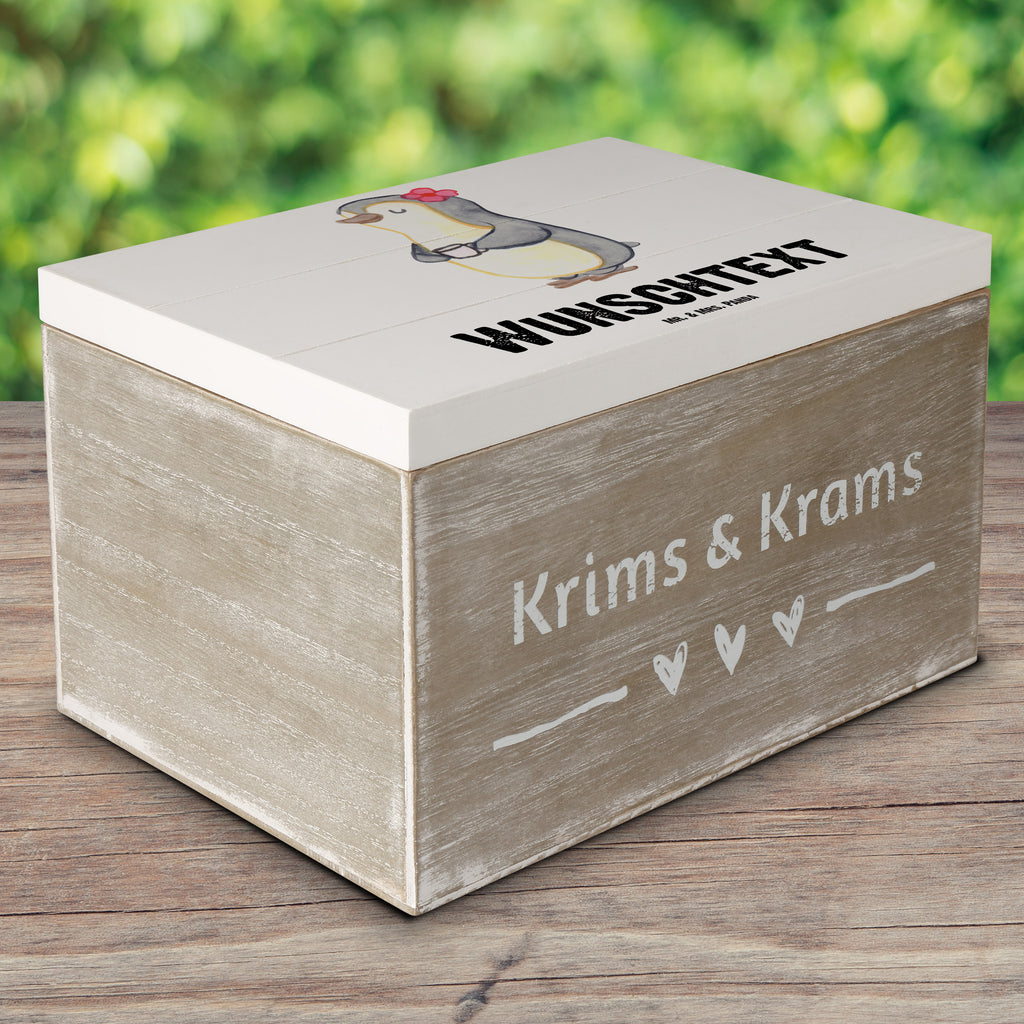 Personalisierte Holzkiste Pinguin Beste Stiefmutter der Welt Holzkiste mit Namen, Kiste mit Namen, Schatzkiste mit Namen, Truhe mit Namen, Schatulle mit Namen, Erinnerungsbox mit Namen, Erinnerungskiste, mit Namen, Dekokiste mit Namen, Aufbewahrungsbox mit Namen, Holzkiste Personalisiert, Kiste Personalisiert, Schatzkiste Personalisiert, Truhe Personalisiert, Schatulle Personalisiert, Erinnerungsbox Personalisiert, Erinnerungskiste Personalisiert, Dekokiste Personalisiert, Aufbewahrungsbox Personalisiert, für, Dankeschön, Geschenk, Schenken, Geburtstag, Geburtstagsgeschenk, Geschenkidee, Danke, Bedanken, Mitbringsel, Freude machen, Geschenktipp, Stiefmutter, Stief Mutter, Stiefmama, Mami, Mutter, Muttertag, Mutti, Mama, Tochter, Sohn, Beste
