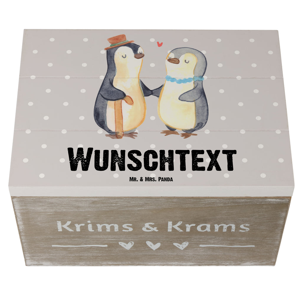 Personalisierte Holzkiste Pinguin Beste Urgroßeltern der Welt Holzkiste mit Namen, Kiste mit Namen, Schatzkiste mit Namen, Truhe mit Namen, Schatulle mit Namen, Erinnerungsbox mit Namen, Erinnerungskiste, mit Namen, Dekokiste mit Namen, Aufbewahrungsbox mit Namen, Holzkiste Personalisiert, Kiste Personalisiert, Schatzkiste Personalisiert, Truhe Personalisiert, Schatulle Personalisiert, Erinnerungsbox Personalisiert, Erinnerungskiste Personalisiert, Dekokiste Personalisiert, Aufbewahrungsbox Personalisiert, für, Dankeschön, Geschenk, Schenken, Geburtstag, Geburtstagsgeschenk, Geschenkidee, Danke, Bedanken, Mitbringsel, Freude machen, Geschenktipp, Urgroßeltern, Urgrosseltern, Uhrgroßeltern, Uhroma, Uhropa, Uropa, Ur, Uroma, Großeltern, Großmutter, Großvater, Opa, Omi, Oma, Opi. Großpapa, Großmama, Enkel, Enkelin, Enkelkind, Kleinigkeit, Omma, Ommi, Oppa, Oppi, Bester