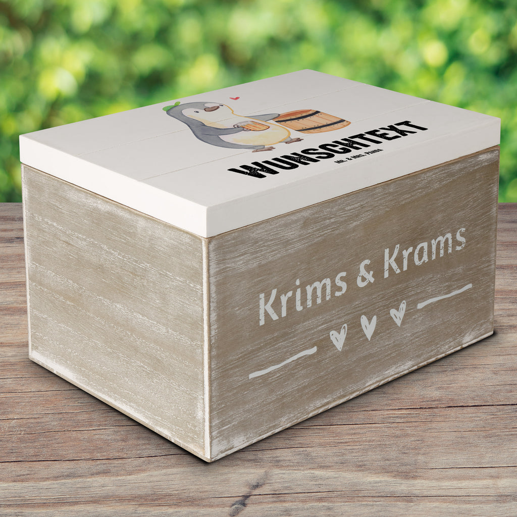 Personalisierte Holzkiste Pinguin Bester Trinkbruder der Welt Holzkiste mit Namen, Kiste mit Namen, Schatzkiste mit Namen, Truhe mit Namen, Schatulle mit Namen, Erinnerungsbox mit Namen, Erinnerungskiste, mit Namen, Dekokiste mit Namen, Aufbewahrungsbox mit Namen, Holzkiste Personalisiert, Kiste Personalisiert, Schatzkiste Personalisiert, Truhe Personalisiert, Schatulle Personalisiert, Erinnerungsbox Personalisiert, Erinnerungskiste Personalisiert, Dekokiste Personalisiert, Aufbewahrungsbox Personalisiert, für, Dankeschön, Geschenk, Schenken, Geburtstag, Geburtstagsgeschenk, Geschenkidee, Danke, Bedanken, Mitbringsel, Freude machen, Geschenktipp, Trinkbruder, Trinkkumpel, Kumpel, Saufkumpane, Kumpane, Trinken, Party, Kleinigkeit