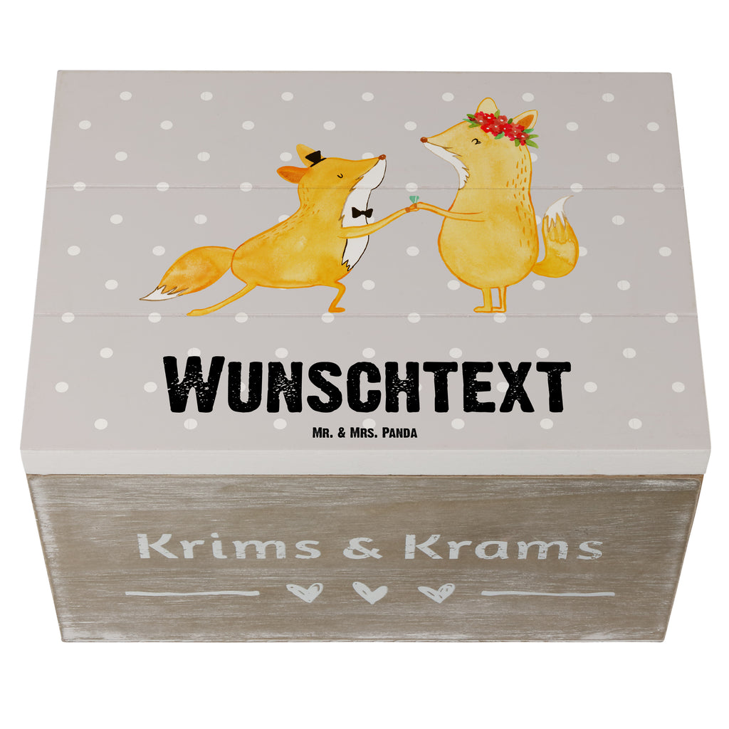 Personalisierte Holzkiste Fuchs Bester Verlobter der Welt Holzkiste mit Namen, Kiste mit Namen, Schatzkiste mit Namen, Truhe mit Namen, Schatulle mit Namen, Erinnerungsbox mit Namen, Erinnerungskiste, mit Namen, Dekokiste mit Namen, Aufbewahrungsbox mit Namen, Holzkiste Personalisiert, Kiste Personalisiert, Schatzkiste Personalisiert, Truhe Personalisiert, Schatulle Personalisiert, Erinnerungsbox Personalisiert, Erinnerungskiste Personalisiert, Dekokiste Personalisiert, Aufbewahrungsbox Personalisiert, für, Dankeschön, Geschenk, Schenken, Geburtstag, Geburtstagsgeschenk, Geschenkidee, Danke, Bedanken, Mitbringsel, Freude machen, Geschenktipp, Verlobter, Verloben, Verlobung, Traummann, Mann, Freund, Ehemann, Zukünftiger, Hochzeit, Ehe