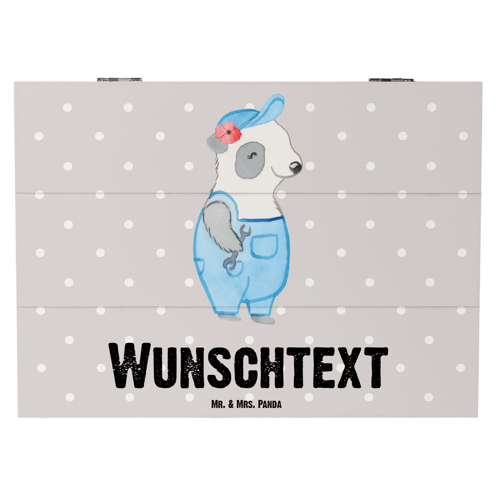 Personalisierte Holzkiste Klempnerin mit Herz Holzkiste mit Namen, Kiste mit Namen, Schatzkiste mit Namen, Truhe mit Namen, Schatulle mit Namen, Erinnerungsbox mit Namen, Erinnerungskiste, mit Namen, Dekokiste mit Namen, Aufbewahrungsbox mit Namen, Holzkiste Personalisiert, Kiste Personalisiert, Schatzkiste Personalisiert, Truhe Personalisiert, Schatulle Personalisiert, Erinnerungsbox Personalisiert, Erinnerungskiste Personalisiert, Dekokiste Personalisiert, Aufbewahrungsbox Personalisiert, Beruf, Ausbildung, Jubiläum, Abschied, Rente, Kollege, Kollegin, Geschenk, Schenken, Arbeitskollege, Mitarbeiter, Firma, Danke, Dankeschön, Klempnerin, Handwerkerin, Installateurin, Meisterin, Gesellenprüfung, Fachbetrieb, Bauklempnerin, Sanitärinstallationen