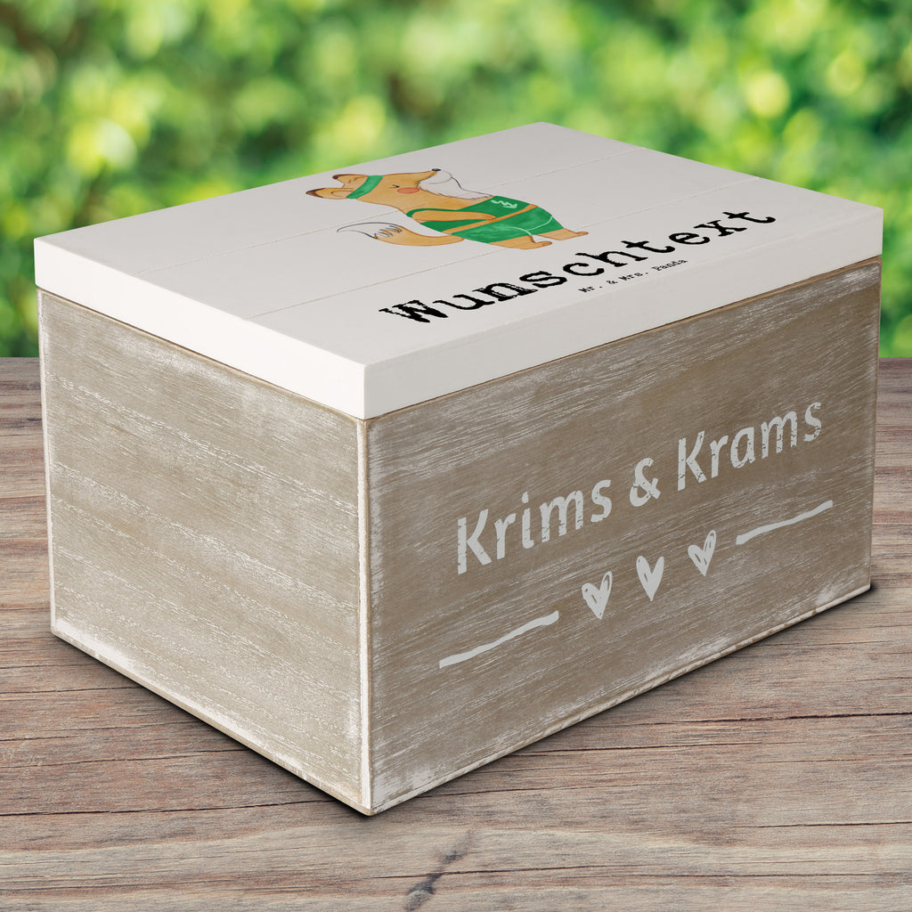Personalisierte Holzkiste Sportler mit Herz Holzkiste mit Namen, Kiste mit Namen, Schatzkiste mit Namen, Truhe mit Namen, Schatulle mit Namen, Erinnerungsbox mit Namen, Erinnerungskiste, mit Namen, Dekokiste mit Namen, Aufbewahrungsbox mit Namen, Holzkiste Personalisiert, Kiste Personalisiert, Schatzkiste Personalisiert, Truhe Personalisiert, Schatulle Personalisiert, Erinnerungsbox Personalisiert, Erinnerungskiste Personalisiert, Dekokiste Personalisiert, Aufbewahrungsbox Personalisiert, Beruf, Ausbildung, Jubiläum, Abschied, Rente, Kollege, Kollegin, Geschenk, Schenken, Arbeitskollege, Mitarbeiter, Firma, Danke, Dankeschön
