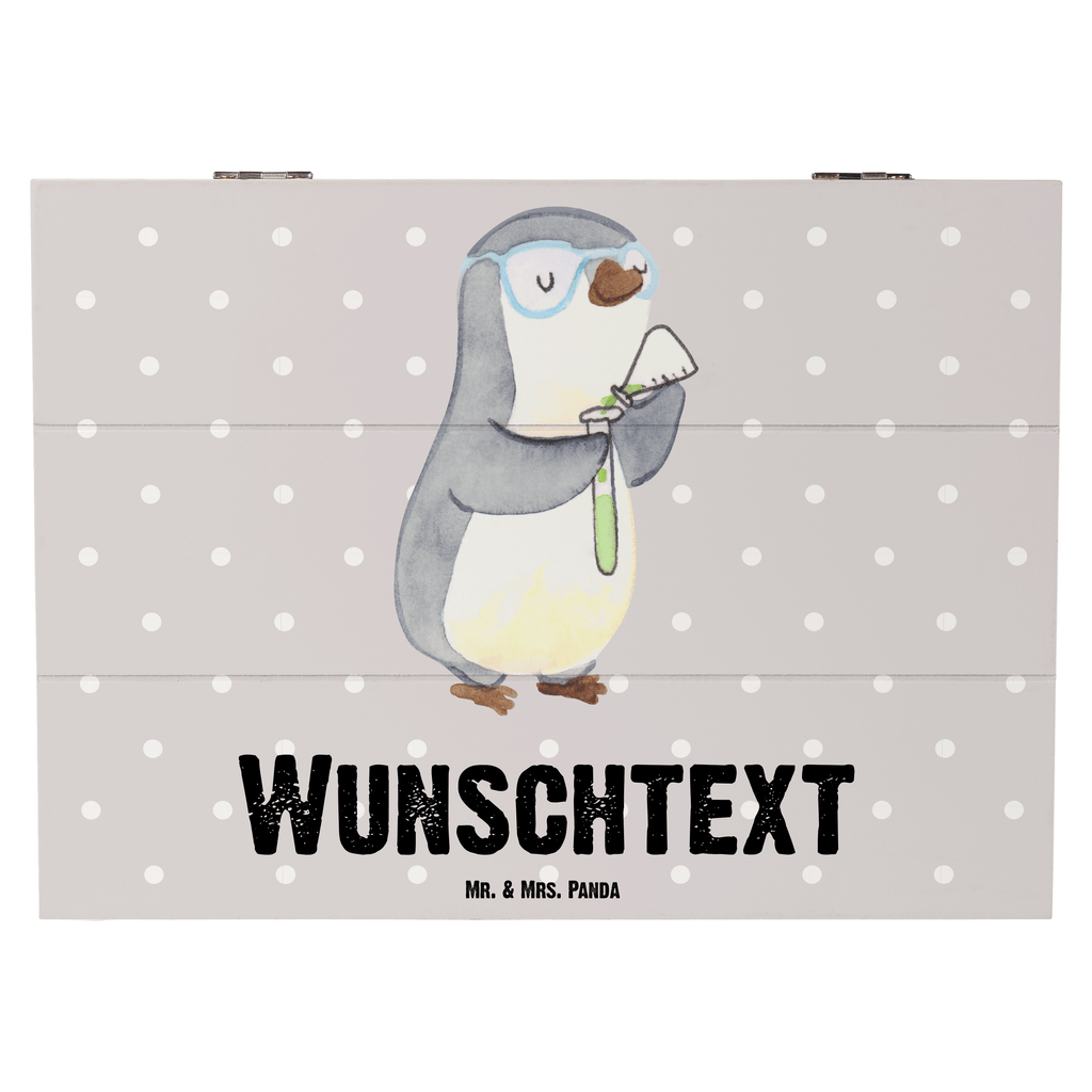 Personalisierte Holzkiste Chemiker mit Herz Holzkiste mit Namen, Kiste mit Namen, Schatzkiste mit Namen, Truhe mit Namen, Schatulle mit Namen, Erinnerungsbox mit Namen, Erinnerungskiste, mit Namen, Dekokiste mit Namen, Aufbewahrungsbox mit Namen, Holzkiste Personalisiert, Kiste Personalisiert, Schatzkiste Personalisiert, Truhe Personalisiert, Schatulle Personalisiert, Erinnerungsbox Personalisiert, Erinnerungskiste Personalisiert, Dekokiste Personalisiert, Aufbewahrungsbox Personalisiert, Beruf, Ausbildung, Jubiläum, Abschied, Rente, Kollege, Kollegin, Geschenk, Schenken, Arbeitskollege, Mitarbeiter, Firma, Danke, Dankeschön, Chemiker, Chemielaborant, Naturwissenschaftler, Labor, Studium, Forschung, Wissenschaftler