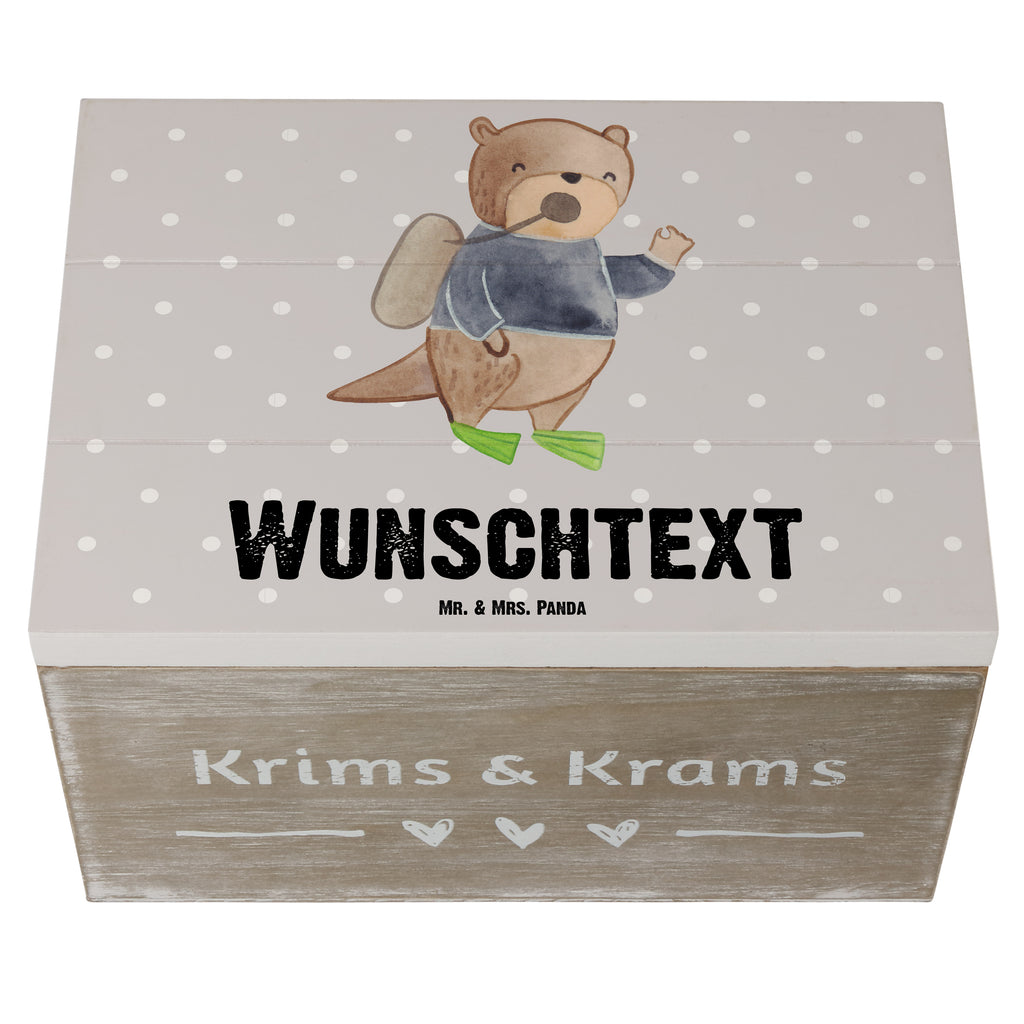 Personalisierte Holzkiste Tauchlehrer mit Herz Holzkiste mit Namen, Kiste mit Namen, Schatzkiste mit Namen, Truhe mit Namen, Schatulle mit Namen, Erinnerungsbox mit Namen, Erinnerungskiste, mit Namen, Dekokiste mit Namen, Aufbewahrungsbox mit Namen, Holzkiste Personalisiert, Kiste Personalisiert, Schatzkiste Personalisiert, Truhe Personalisiert, Schatulle Personalisiert, Erinnerungsbox Personalisiert, Erinnerungskiste Personalisiert, Dekokiste Personalisiert, Aufbewahrungsbox Personalisiert, Beruf, Ausbildung, Jubiläum, Abschied, Rente, Kollege, Kollegin, Geschenk, Schenken, Arbeitskollege, Mitarbeiter, Firma, Danke, Dankeschön