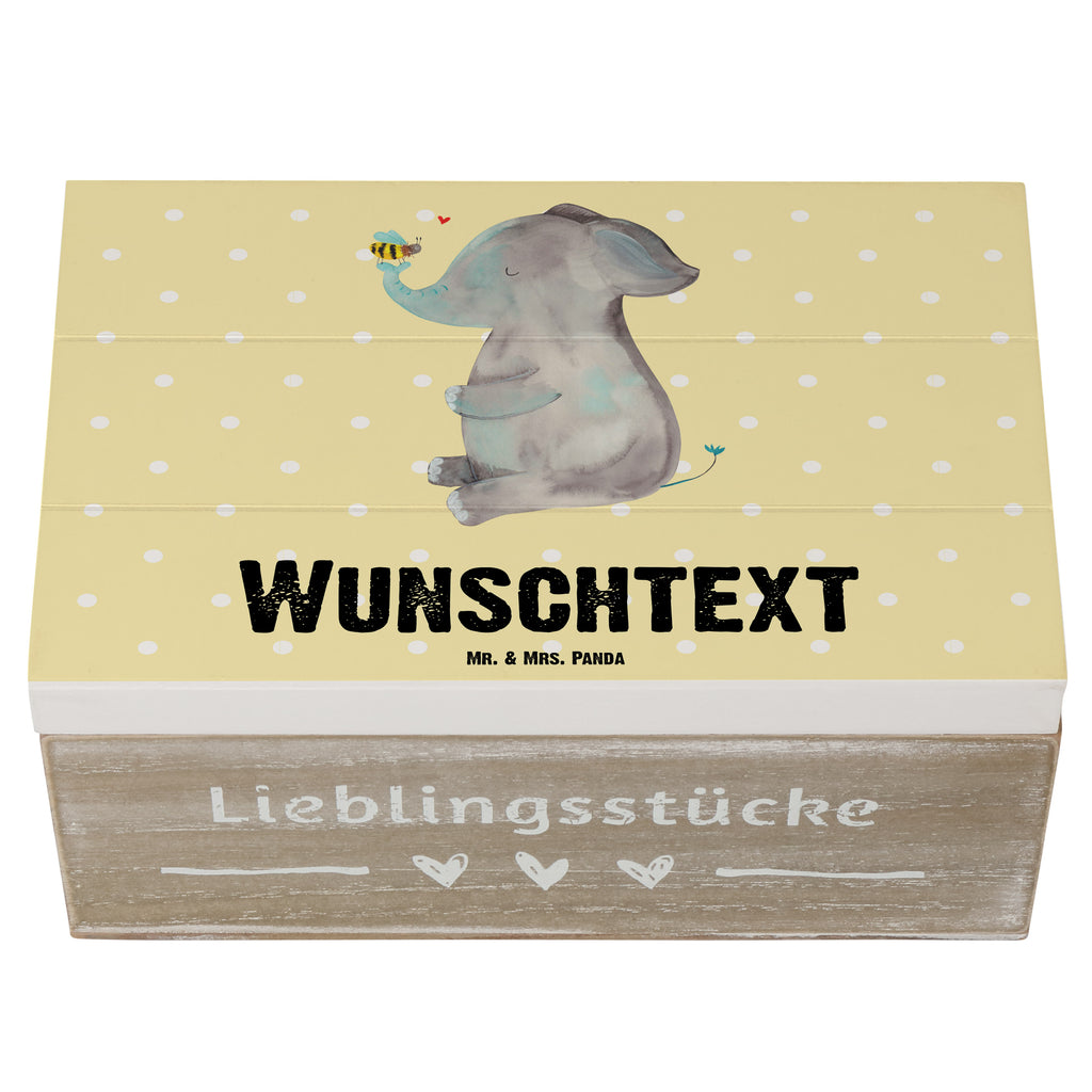 Personalisierte Holzkiste Elefant & Biene Holzkiste mit Namen, Kiste mit Namen, Schatzkiste mit Namen, Truhe mit Namen, Schatulle mit Namen, Erinnerungsbox mit Namen, Erinnerungskiste, mit Namen, Dekokiste mit Namen, Aufbewahrungsbox mit Namen, Holzkiste Personalisiert, Kiste Personalisiert, Schatzkiste Personalisiert, Truhe Personalisiert, Schatulle Personalisiert, Erinnerungsbox Personalisiert, Erinnerungskiste Personalisiert, Dekokiste Personalisiert, Aufbewahrungsbox Personalisiert, süße Tiermotive, gute Laune, lustige Sprüche, Tiere, Elefant, Biene, Liebe, Liebesbeweis, Jahrestag, Liebesgeschenk, Heiratsantrag, Hochzeitsgeschenk, Liebesspruch