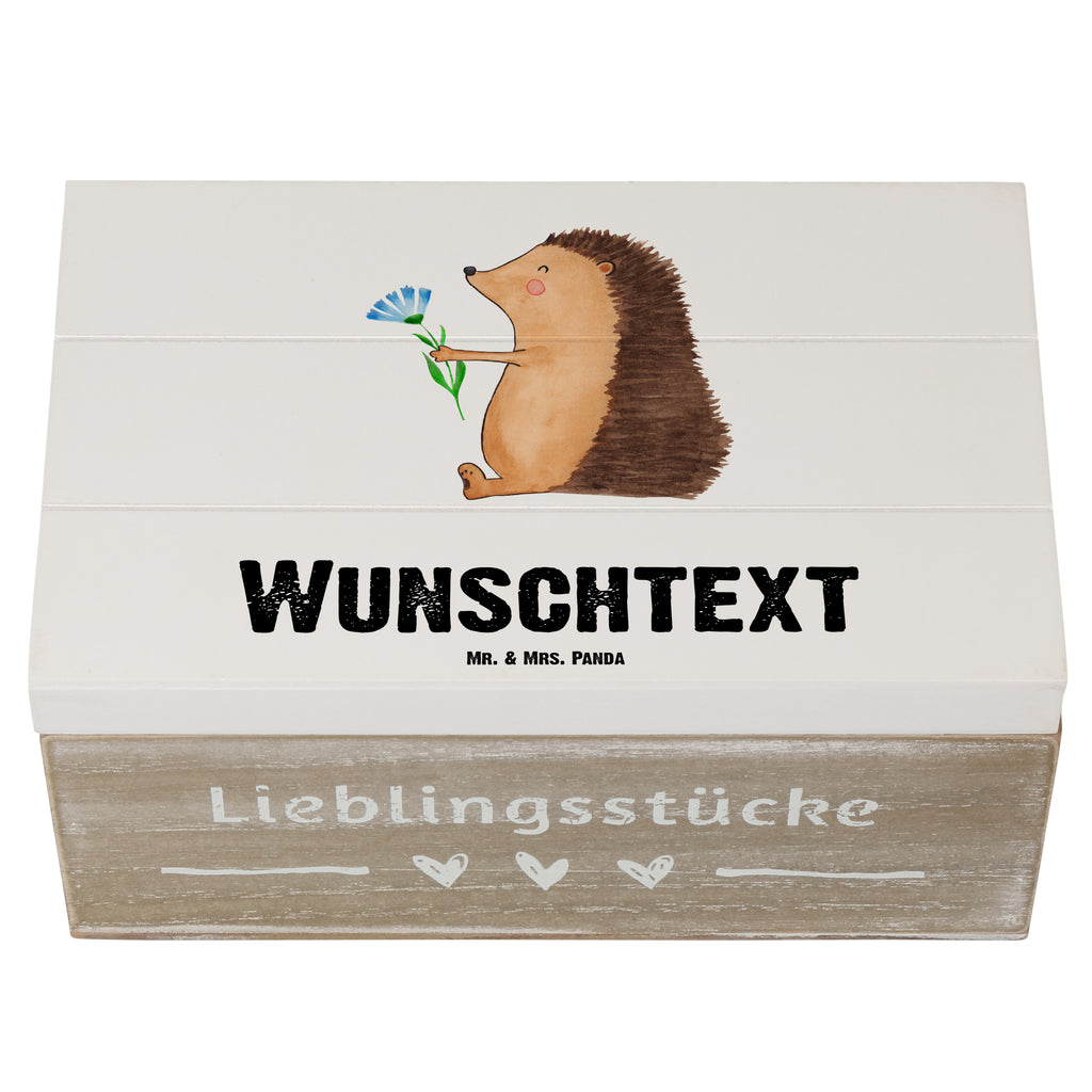 Personalisierte Holzkiste Igel mit Blume Holzkiste mit Namen, Kiste mit Namen, Schatzkiste mit Namen, Truhe mit Namen, Schatulle mit Namen, Erinnerungsbox mit Namen, Erinnerungskiste, mit Namen, Dekokiste mit Namen, Aufbewahrungsbox mit Namen, Holzkiste Personalisiert, Kiste Personalisiert, Schatzkiste Personalisiert, Truhe Personalisiert, Schatulle Personalisiert, Erinnerungsbox Personalisiert, Erinnerungskiste Personalisiert, Dekokiste Personalisiert, Aufbewahrungsbox Personalisiert, süße Tiermotive, gute Laune, lustige Sprüche, Tiere, Igel, Gute Besserung, Genesungswünsche, Krankheit, Krankenhaus, krank, Besuch