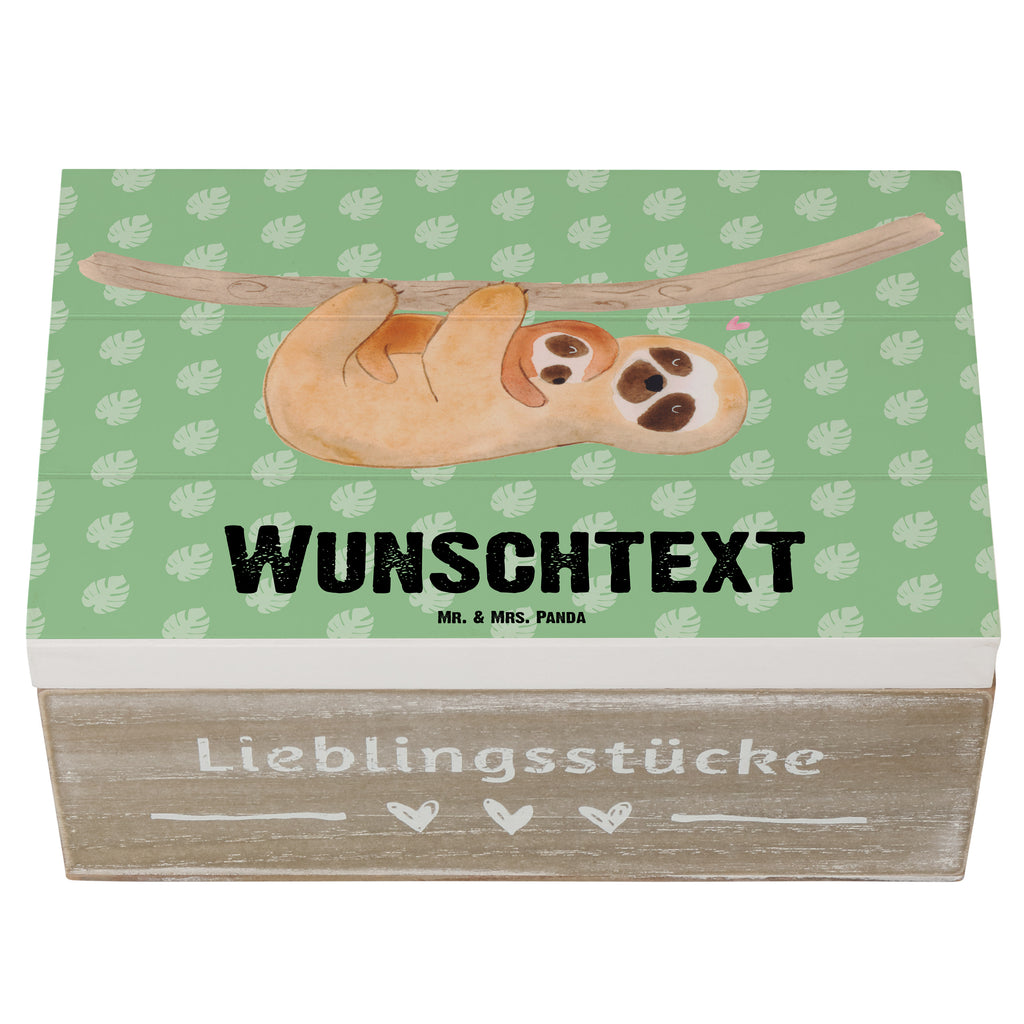 Personalisierte Holzkiste Faultier mit Kind Holzkiste mit Namen, Kiste mit Namen, Schatzkiste mit Namen, Truhe mit Namen, Schatulle mit Namen, Erinnerungsbox mit Namen, Erinnerungskiste, mit Namen, Dekokiste mit Namen, Aufbewahrungsbox mit Namen, Holzkiste Personalisiert, Kiste Personalisiert, Schatzkiste Personalisiert, Truhe Personalisiert, Schatulle Personalisiert, Erinnerungsbox Personalisiert, Erinnerungskiste Personalisiert, Dekokiste Personalisiert, Aufbewahrungsbox Personalisiert, Faultier, Faultier Geschenk, Faultier Deko, Kind, Baby, Liebe, Mutter, Mama, Geburt, Kinder, Faulheit, Spaß, Niedlichkeit