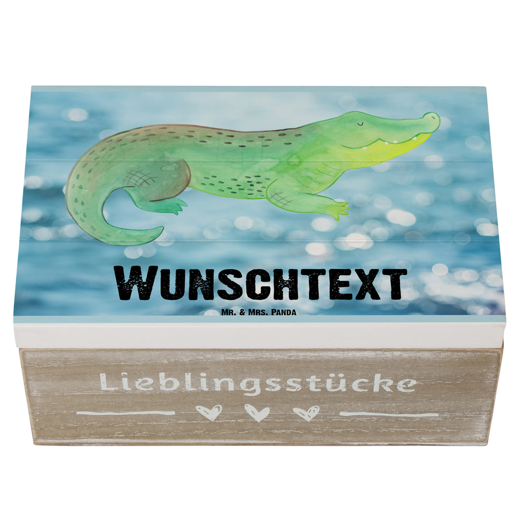 Personalisierte Holzkiste Krokodil Holzkiste mit Namen, Kiste mit Namen, Schatzkiste mit Namen, Truhe mit Namen, Schatulle mit Namen, Erinnerungsbox mit Namen, Erinnerungskiste, mit Namen, Dekokiste mit Namen, Aufbewahrungsbox mit Namen, Holzkiste Personalisiert, Kiste Personalisiert, Schatzkiste Personalisiert, Truhe Personalisiert, Schatulle Personalisiert, Erinnerungsbox Personalisiert, Erinnerungskiste Personalisiert, Dekokiste Personalisiert, Aufbewahrungsbox Personalisiert, Meerestiere, Meer, Urlaub, Krokodil, Krokodile, verrückt sein, spontan sein, Abenteuerlust, Reiselust, Freundin, beste Freundin, Lieblingsmensch