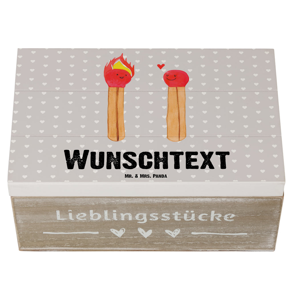 Personalisierte Holzkiste Streichhölzer Holzkiste mit Namen, Kiste mit Namen, Schatzkiste mit Namen, Truhe mit Namen, Schatulle mit Namen, Erinnerungsbox mit Namen, Erinnerungskiste, mit Namen, Dekokiste mit Namen, Aufbewahrungsbox mit Namen, Holzkiste Personalisiert, Kiste Personalisiert, Schatzkiste Personalisiert, Truhe Personalisiert, Schatulle Personalisiert, Erinnerungsbox Personalisiert, Erinnerungskiste Personalisiert, Dekokiste Personalisiert, Aufbewahrungsbox Personalisiert, Liebe, Partner, Freund, Freundin, Ehemann, Ehefrau, Heiraten, Verlobung, Heiratsantrag, Liebesgeschenk, Jahrestag, Hocheitstag, Streichhölzer