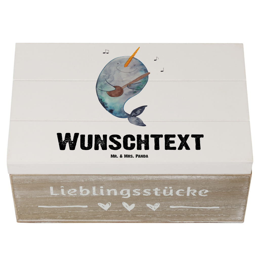 Personalisierte Holzkiste Narwal Gitarre Holzkiste mit Namen, Kiste mit Namen, Schatzkiste mit Namen, Truhe mit Namen, Schatulle mit Namen, Erinnerungsbox mit Namen, Erinnerungskiste, mit Namen, Dekokiste mit Namen, Aufbewahrungsbox mit Namen, Holzkiste Personalisiert, Kiste Personalisiert, Schatzkiste Personalisiert, Truhe Personalisiert, Schatulle Personalisiert, Erinnerungsbox Personalisiert, Erinnerungskiste Personalisiert, Dekokiste Personalisiert, Aufbewahrungsbox Personalisiert, Meerestiere, Meer, Urlaub, Narwal, Wal, Tanzen, Probleme, Problemlösung, Frust, Gespräche, Gitarre