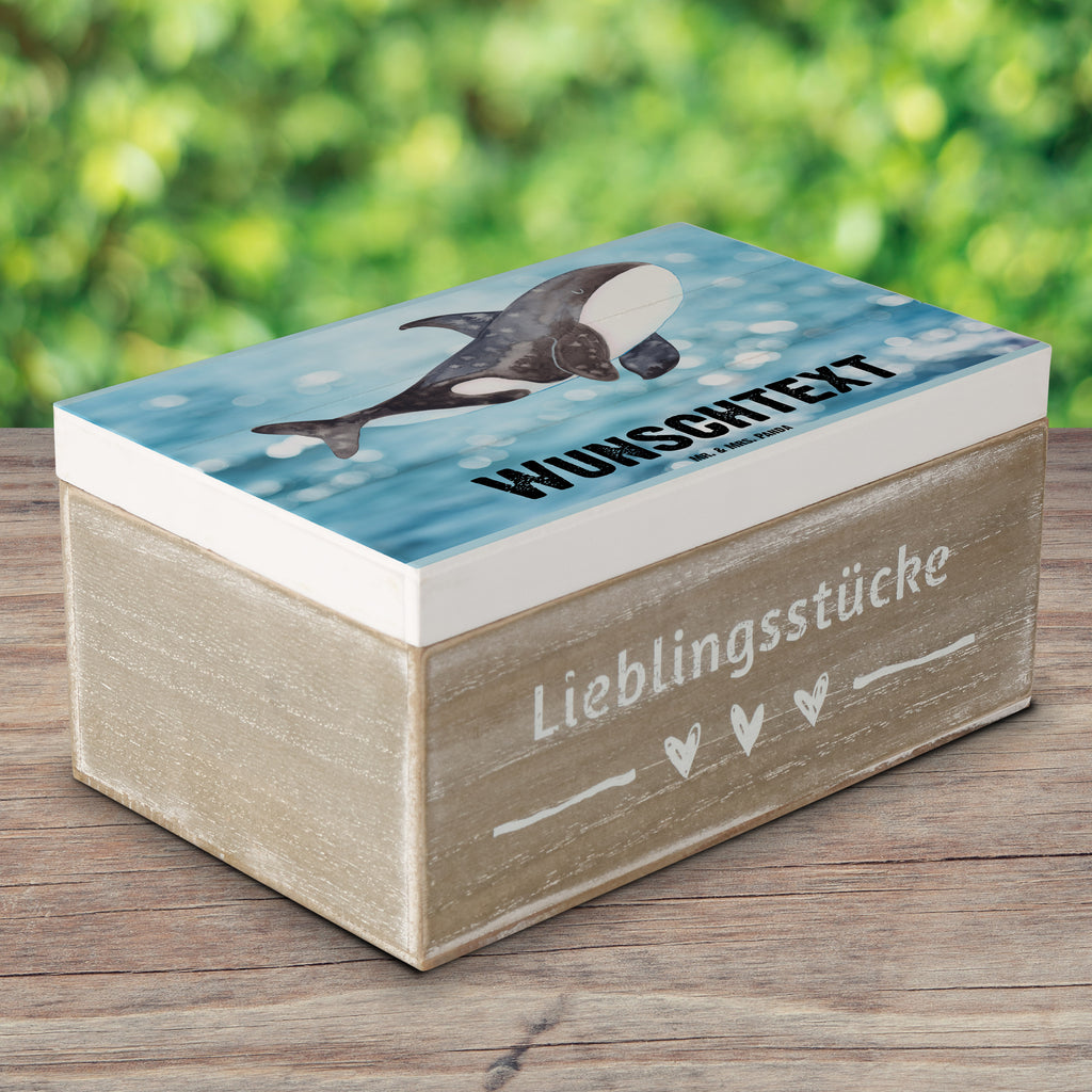 Personalisierte Holzkiste Orca Holzkiste mit Namen, Kiste mit Namen, Schatzkiste mit Namen, Truhe mit Namen, Schatulle mit Namen, Erinnerungsbox mit Namen, Erinnerungskiste, mit Namen, Dekokiste mit Namen, Aufbewahrungsbox mit Namen, Holzkiste Personalisiert, Kiste Personalisiert, Schatzkiste Personalisiert, Truhe Personalisiert, Schatulle Personalisiert, Erinnerungsbox Personalisiert, Erinnerungskiste Personalisiert, Dekokiste Personalisiert, Aufbewahrungsbox Personalisiert, Meerestiere, Meer, Urlaub, Orca, Orcas, Killerwal, Wal, Möglichkeiten, Büro, Arbeit, Motivation, Selbstliebe, Neustart, Startup