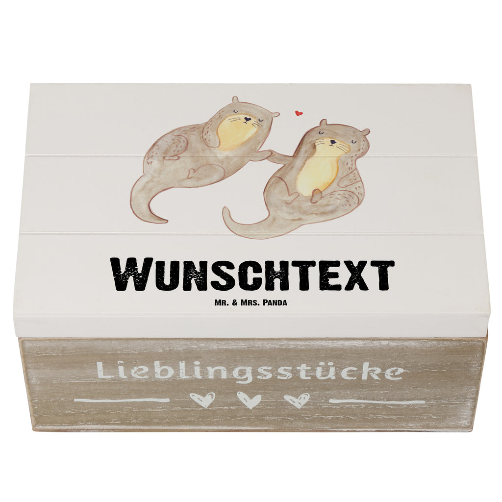 Personalisierte Holzkiste Otter händchenhaltend Holzkiste mit Namen, Kiste mit Namen, Schatzkiste mit Namen, Truhe mit Namen, Schatulle mit Namen, Erinnerungsbox mit Namen, Erinnerungskiste, mit Namen, Dekokiste mit Namen, Aufbewahrungsbox mit Namen, Holzkiste Personalisiert, Kiste Personalisiert, Schatzkiste Personalisiert, Truhe Personalisiert, Schatulle Personalisiert, Erinnerungsbox Personalisiert, Erinnerungskiste Personalisiert, Dekokiste Personalisiert, Aufbewahrungsbox Personalisiert, Otter, Fischotter, Seeotter, Otter Seeotter See Otter