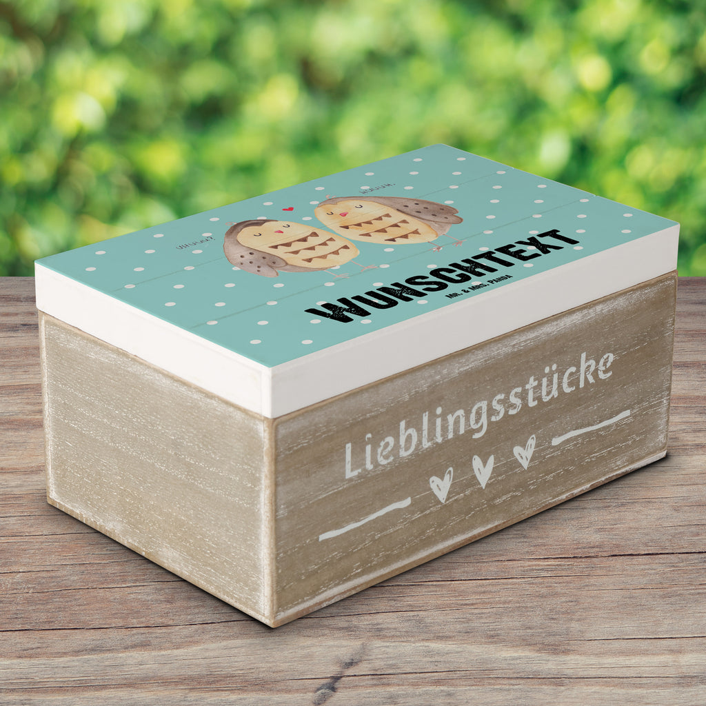 Personalisierte Holzkiste Eule Liebe Holzkiste mit Namen, Kiste mit Namen, Schatzkiste mit Namen, Truhe mit Namen, Schatulle mit Namen, Erinnerungsbox mit Namen, Erinnerungskiste, mit Namen, Dekokiste mit Namen, Aufbewahrungsbox mit Namen, Holzkiste Personalisiert, Kiste Personalisiert, Schatzkiste Personalisiert, Truhe Personalisiert, Schatulle Personalisiert, Erinnerungsbox Personalisiert, Erinnerungskiste Personalisiert, Dekokiste Personalisiert, Aufbewahrungsbox Personalisiert, Eule, Eule Deko, Liebe, Hochzeit Spruch, Owl, All you need is love, Liebe Spruch, Freundin Geschenk, Freund, Wortspiel lustig