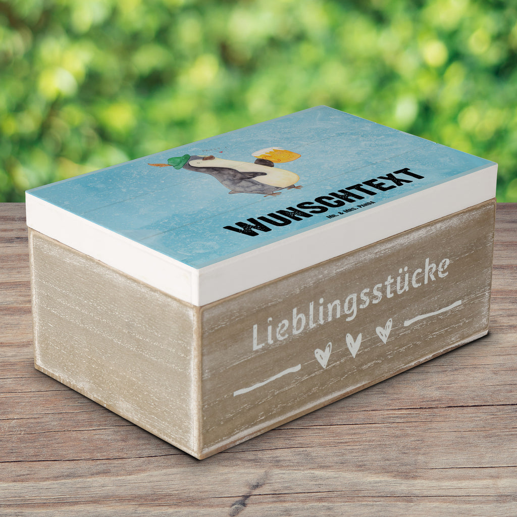 Personalisierte Holzkiste Pinguin Bier Holzkiste mit Namen, Kiste mit Namen, Schatzkiste mit Namen, Truhe mit Namen, Schatulle mit Namen, Erinnerungsbox mit Namen, Erinnerungskiste, mit Namen, Dekokiste mit Namen, Aufbewahrungsbox mit Namen, Holzkiste Personalisiert, Kiste Personalisiert, Schatzkiste Personalisiert, Truhe Personalisiert, Schatulle Personalisiert, Erinnerungsbox Personalisiert, Erinnerungskiste Personalisiert, Dekokiste Personalisiert, Aufbewahrungsbox Personalisiert, Pinguin, Pinguine, Bier, Oktoberfest