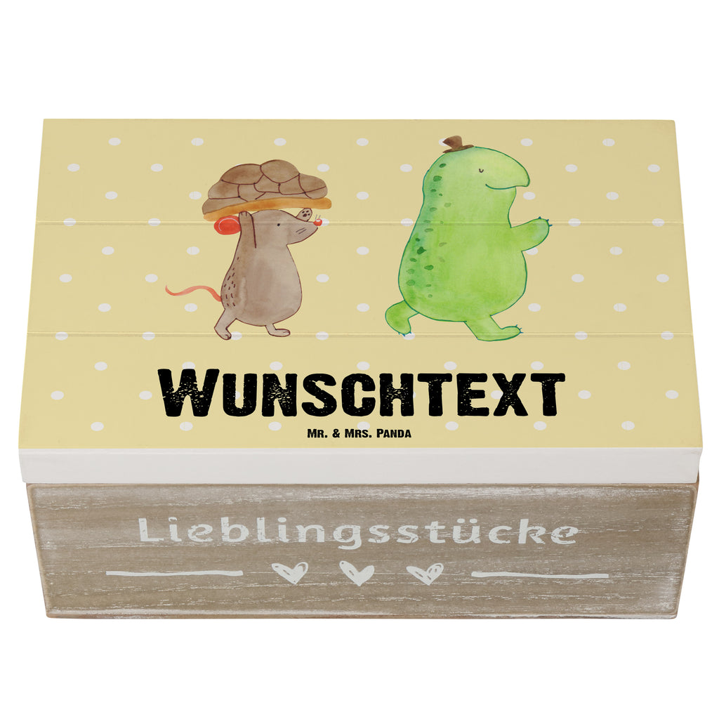 Personalisierte Holzkiste Schildkröte & Maus Holzkiste mit Namen, Kiste mit Namen, Schatzkiste mit Namen, Truhe mit Namen, Schatulle mit Namen, Erinnerungsbox mit Namen, Erinnerungskiste, mit Namen, Dekokiste mit Namen, Aufbewahrungsbox mit Namen, Holzkiste Personalisiert, Kiste Personalisiert, Schatzkiste Personalisiert, Truhe Personalisiert, Schatulle Personalisiert, Erinnerungsbox Personalisiert, Erinnerungskiste Personalisiert, Dekokiste Personalisiert, Aufbewahrungsbox Personalisiert, Schildkröte, Maus, Freunde, Freundinnen, beste Freunde, beste Freundinnen
