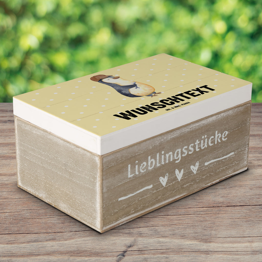 Personalisierte Holzkiste Wenn Papa es nicht reparieren kann, sind wir am Arsch Holzkiste mit Namen, Kiste mit Namen, Schatzkiste mit Namen, Truhe mit Namen, Schatulle mit Namen, Erinnerungsbox mit Namen, Erinnerungskiste, mit Namen, Dekokiste mit Namen, Aufbewahrungsbox mit Namen, Holzkiste Personalisiert, Kiste Personalisiert, Schatzkiste Personalisiert, Truhe Personalisiert, Schatulle Personalisiert, Erinnerungsbox Personalisiert, Erinnerungskiste Personalisiert, Dekokiste Personalisiert, Aufbewahrungsbox Personalisiert, Familie, Vatertag, Muttertag, Bruder, Schwester, Mama, Papa, Oma, Opa, Vater, Geschenk Papa, Bester Papa der Welt