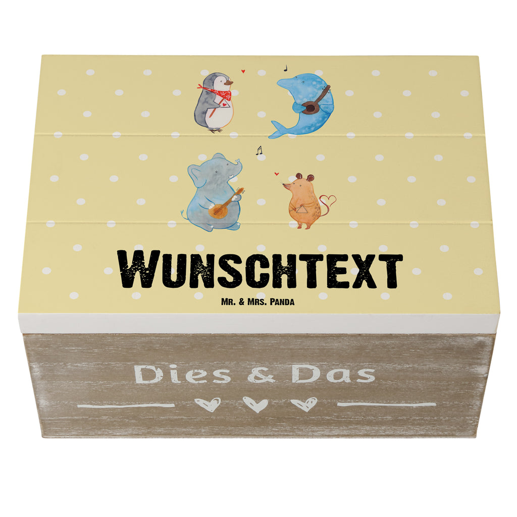 Personalisierte Holzkiste Big Band Holzkiste mit Namen, Kiste mit Namen, Schatzkiste mit Namen, Truhe mit Namen, Schatulle mit Namen, Erinnerungsbox mit Namen, Erinnerungskiste, mit Namen, Dekokiste mit Namen, Aufbewahrungsbox mit Namen, Holzkiste Personalisiert, Kiste Personalisiert, Schatzkiste Personalisiert, Truhe Personalisiert, Schatulle Personalisiert, Erinnerungsbox Personalisiert, Erinnerungskiste Personalisiert, Dekokiste Personalisiert, Aufbewahrungsbox Personalisiert, Tiermotive, Gute Laune, lustige Sprüche, Tiere, Hund, Pinguin, Maus, Elefant, Delfin, Gitarre, Band, Triangel, Musikanten, Musik