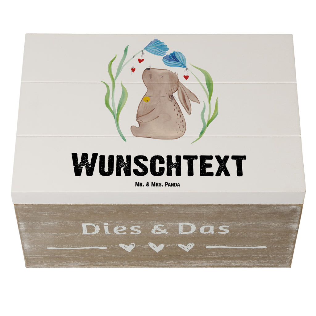 Personalisierte Holzkiste Hase Blume Holzkiste mit Namen, Kiste mit Namen, Schatzkiste mit Namen, Truhe mit Namen, Schatulle mit Namen, Erinnerungsbox mit Namen, Erinnerungskiste, mit Namen, Dekokiste mit Namen, Aufbewahrungsbox mit Namen, Holzkiste Personalisiert, Kiste Personalisiert, Schatzkiste Personalisiert, Truhe Personalisiert, Schatulle Personalisiert, Erinnerungsbox Personalisiert, Erinnerungskiste Personalisiert, Dekokiste Personalisiert, Aufbewahrungsbox Personalisiert, Ostern, Osterhase, Ostergeschenke, Osternest, Osterdeko, Geschenk zu Ostern, Hase, Kaninchen, Kind, Taufe, Taufgeschenk, Geburt, Schwangerschaft, erstes Kind, Kindergeburtstag, Geburtstag, Hoffnung, Träume