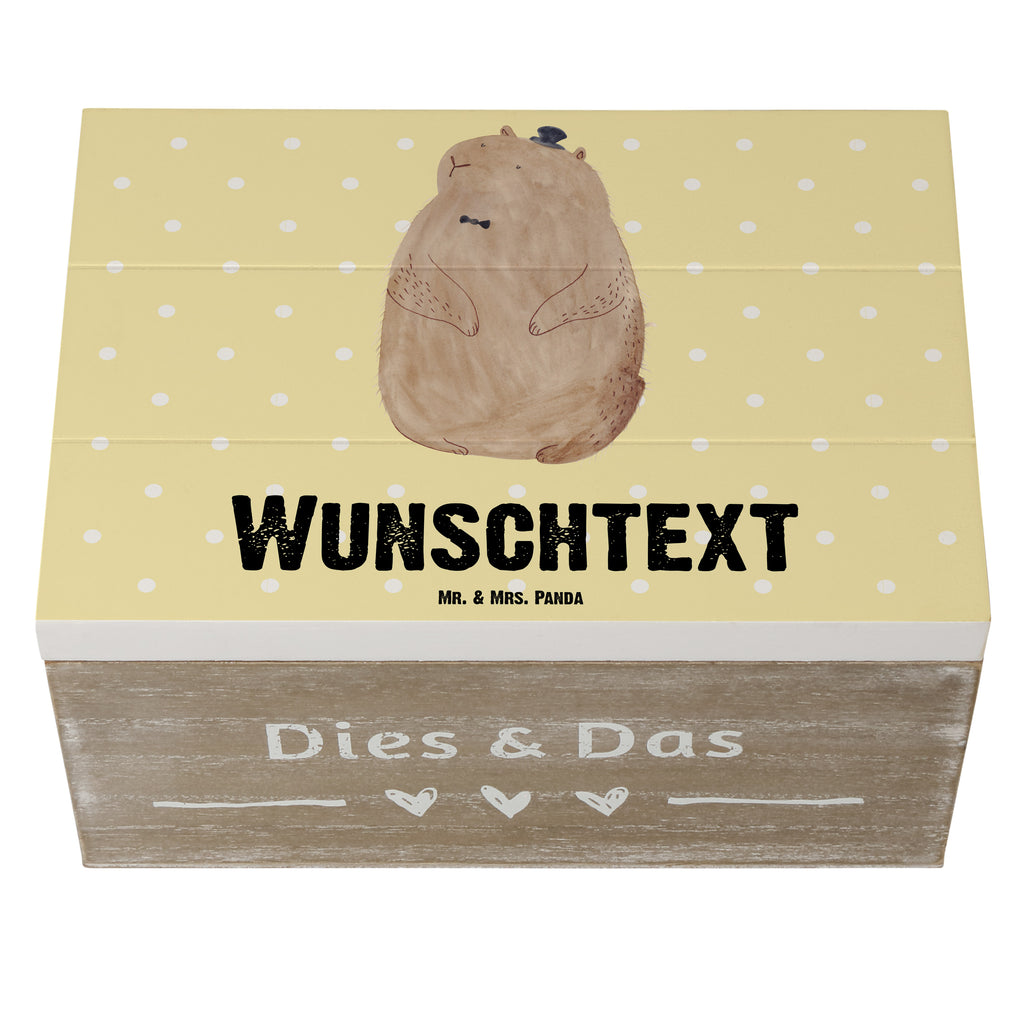 Personalisierte Holzkiste Murmeltier Holzkiste mit Namen, Kiste mit Namen, Schatzkiste mit Namen, Truhe mit Namen, Schatulle mit Namen, Erinnerungsbox mit Namen, Erinnerungskiste, mit Namen, Dekokiste mit Namen, Aufbewahrungsbox mit Namen, Holzkiste Personalisiert, Kiste Personalisiert, Schatzkiste Personalisiert, Truhe Personalisiert, Schatulle Personalisiert, Erinnerungsbox Personalisiert, Erinnerungskiste Personalisiert, Dekokiste Personalisiert, Aufbewahrungsbox Personalisiert, süße Tiermotive, gute Laune, lustige Sprüche, Tiere, Murmeltier, Knigge, Fröhlichkeit, Freundlichkeit, Respekt, Anstand