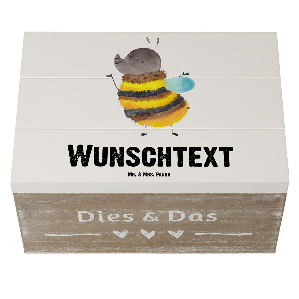 Personalisierte Holzkiste Hummel flauschig Holzkiste mit Namen, Kiste mit Namen, Schatzkiste mit Namen, Truhe mit Namen, Schatulle mit Namen, Erinnerungsbox mit Namen, Erinnerungskiste, mit Namen, Dekokiste mit Namen, Aufbewahrungsbox mit Namen, Holzkiste Personalisiert, Kiste Personalisiert, Schatzkiste Personalisiert, Truhe Personalisiert, Schatulle Personalisiert, Erinnerungsbox Personalisiert, Erinnerungskiste Personalisiert, Dekokiste Personalisiert, Aufbewahrungsbox Personalisiert, süße Tiermotive, gute Laune, lustige Sprüche, Tiere, Hummel, Flauschig, Biene, Blume, Natur