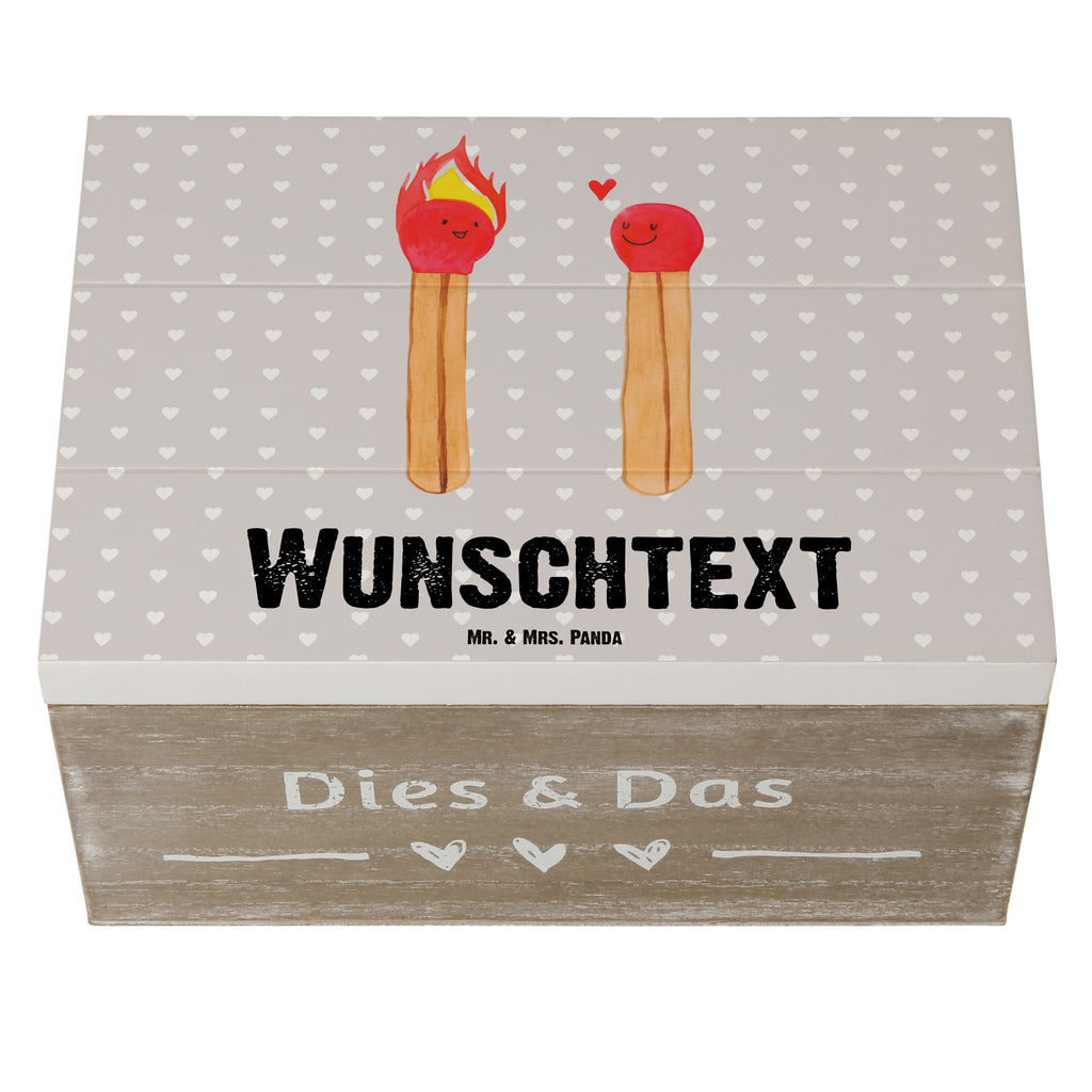 Personalisierte Holzkiste Streichhölzer Holzkiste mit Namen, Kiste mit Namen, Schatzkiste mit Namen, Truhe mit Namen, Schatulle mit Namen, Erinnerungsbox mit Namen, Erinnerungskiste, mit Namen, Dekokiste mit Namen, Aufbewahrungsbox mit Namen, Holzkiste Personalisiert, Kiste Personalisiert, Schatzkiste Personalisiert, Truhe Personalisiert, Schatulle Personalisiert, Erinnerungsbox Personalisiert, Erinnerungskiste Personalisiert, Dekokiste Personalisiert, Aufbewahrungsbox Personalisiert, Liebe, Partner, Freund, Freundin, Ehemann, Ehefrau, Heiraten, Verlobung, Heiratsantrag, Liebesgeschenk, Jahrestag, Hocheitstag, Streichhölzer