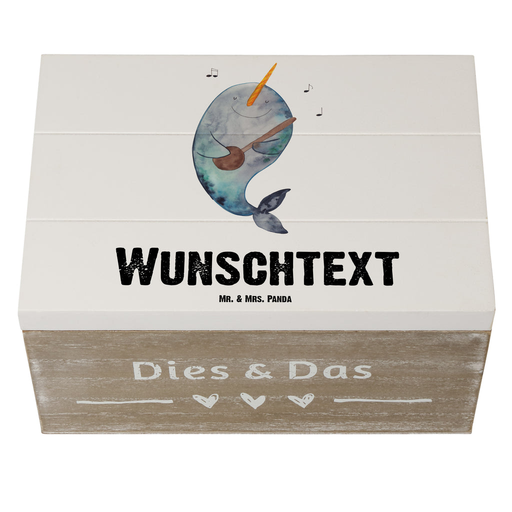 Personalisierte Holzkiste Narwal Gitarre Holzkiste mit Namen, Kiste mit Namen, Schatzkiste mit Namen, Truhe mit Namen, Schatulle mit Namen, Erinnerungsbox mit Namen, Erinnerungskiste, mit Namen, Dekokiste mit Namen, Aufbewahrungsbox mit Namen, Holzkiste Personalisiert, Kiste Personalisiert, Schatzkiste Personalisiert, Truhe Personalisiert, Schatulle Personalisiert, Erinnerungsbox Personalisiert, Erinnerungskiste Personalisiert, Dekokiste Personalisiert, Aufbewahrungsbox Personalisiert, Meerestiere, Meer, Urlaub, Narwal, Wal, Tanzen, Probleme, Problemlösung, Frust, Gespräche, Gitarre