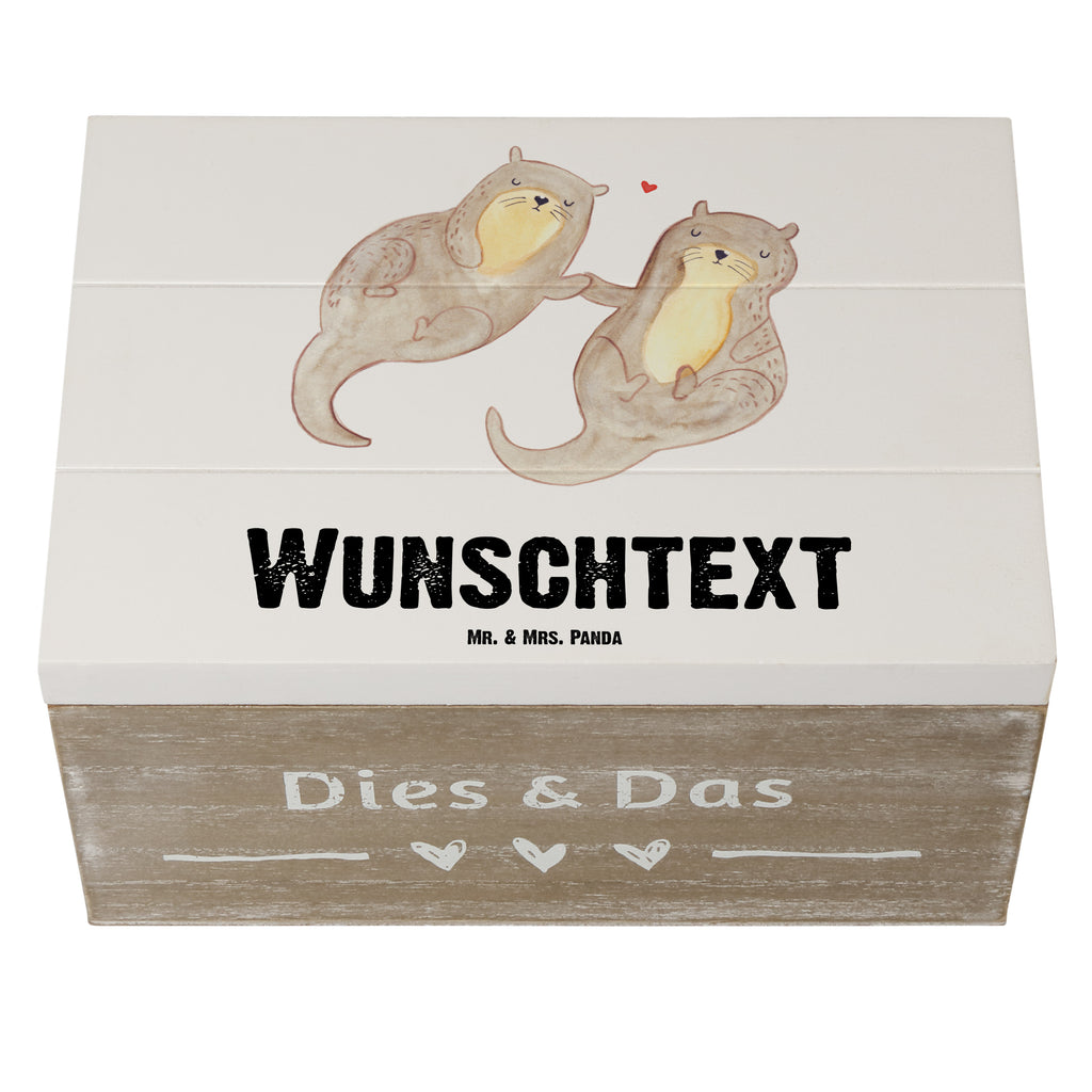 Personalisierte Holzkiste Otter händchenhaltend Holzkiste mit Namen, Kiste mit Namen, Schatzkiste mit Namen, Truhe mit Namen, Schatulle mit Namen, Erinnerungsbox mit Namen, Erinnerungskiste, mit Namen, Dekokiste mit Namen, Aufbewahrungsbox mit Namen, Holzkiste Personalisiert, Kiste Personalisiert, Schatzkiste Personalisiert, Truhe Personalisiert, Schatulle Personalisiert, Erinnerungsbox Personalisiert, Erinnerungskiste Personalisiert, Dekokiste Personalisiert, Aufbewahrungsbox Personalisiert, Otter, Fischotter, Seeotter, Otter Seeotter See Otter