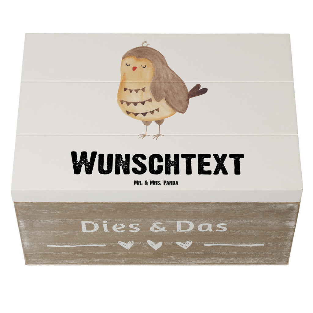 Personalisierte Holzkiste Eule Zufrieden Holzkiste mit Namen, Kiste mit Namen, Schatzkiste mit Namen, Truhe mit Namen, Schatulle mit Namen, Erinnerungsbox mit Namen, Erinnerungskiste, mit Namen, Dekokiste mit Namen, Aufbewahrungsbox mit Namen, Holzkiste Personalisiert, Kiste Personalisiert, Schatzkiste Personalisiert, Truhe Personalisiert, Schatulle Personalisiert, Erinnerungsbox Personalisiert, Erinnerungskiste Personalisiert, Dekokiste Personalisiert, Aufbewahrungsbox Personalisiert, Eule, Eule Spruch, Eule deko, Owl, Liebe Spruch, Romantisch, Wortspiel lustig, Spruch schön, Geschenk Hochzeitstag